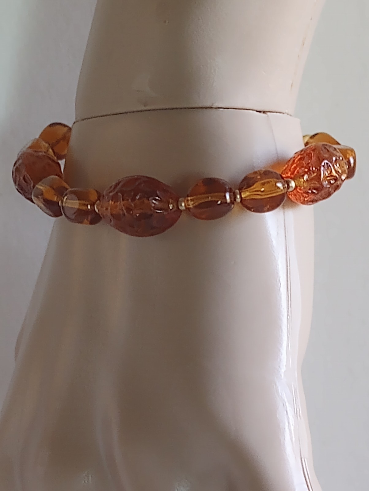 ESTATE HONEY AMBER GLASS PARURE SET NECKLACE 17-18″ BRACELET 7.5″EARRINGS 3.25″