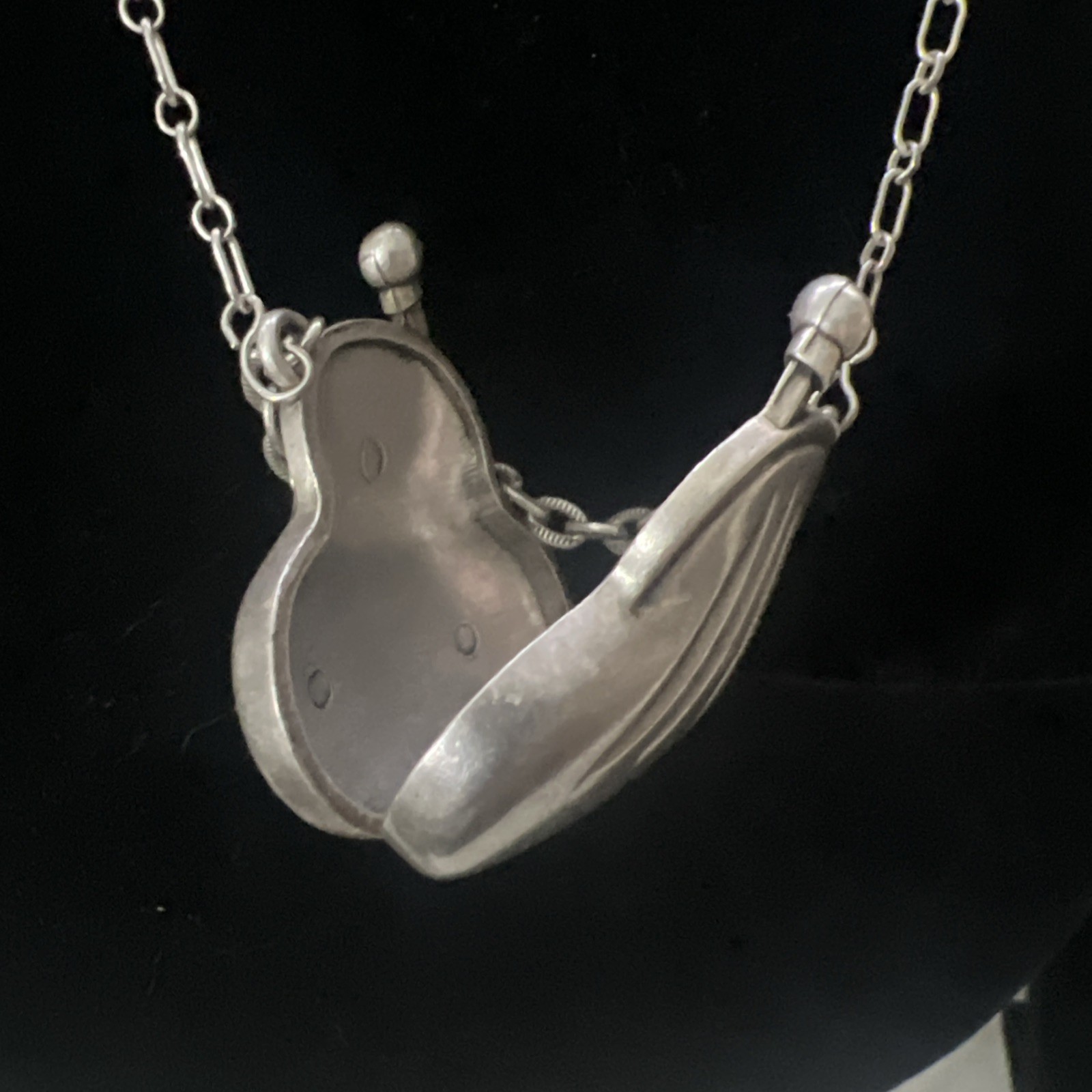 Vintage Iris Lane Working Purse Necklace Locket 35”