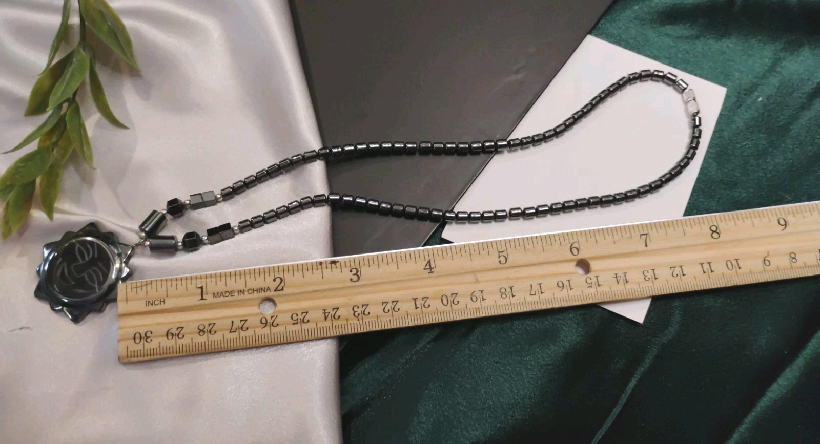 Vtg Carved HEMATITE Stone SUN Face Pendant 16″ Beaded Barrel Clasp Necklace!