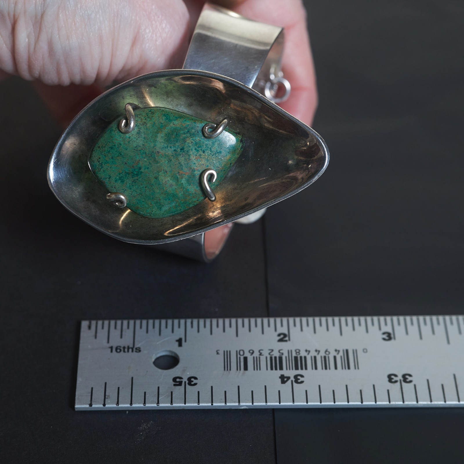 LOS CASTILLO Taxco 50s/60s Sterling Wide Bracelet Green Chalcedony 105g ca. 6.3″