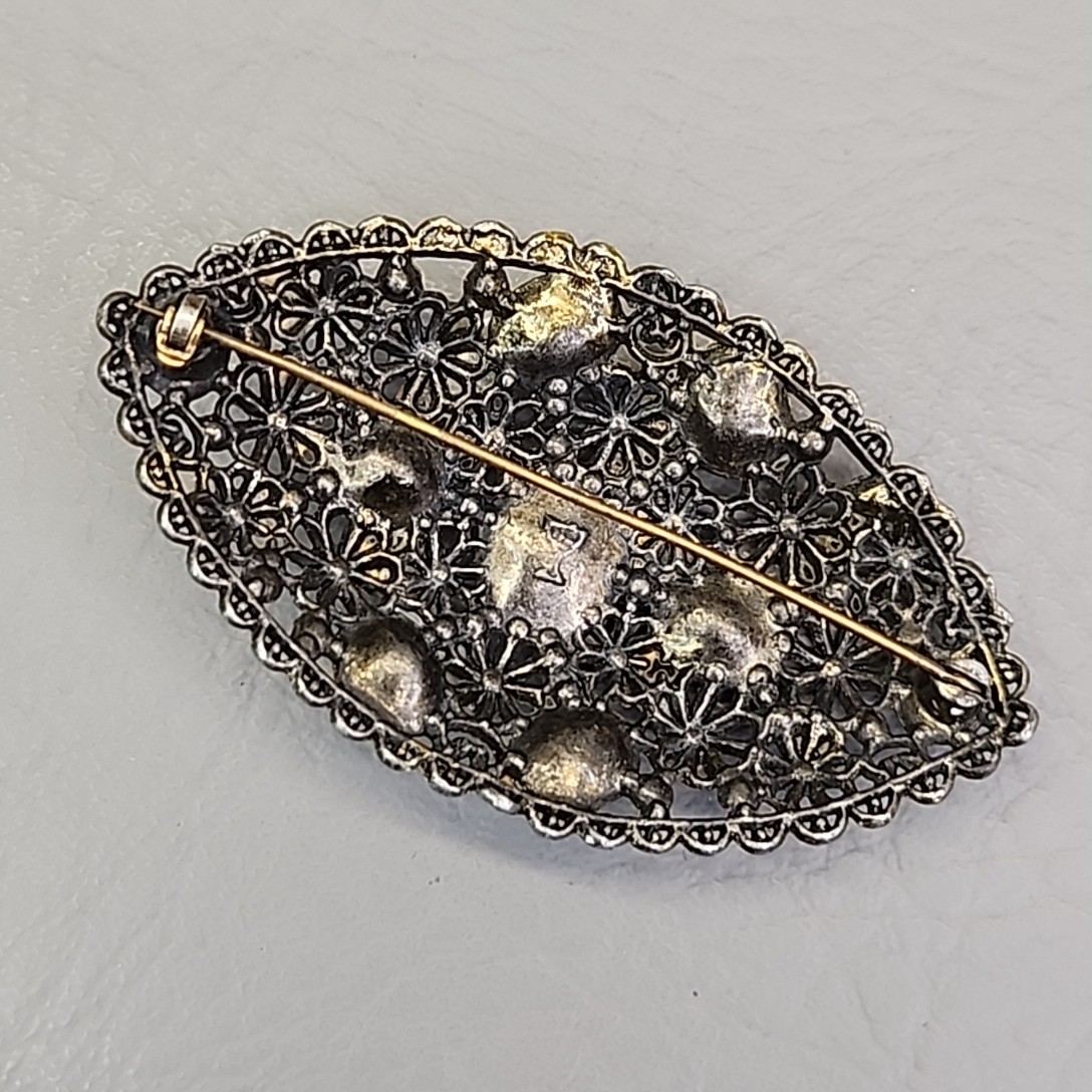 Vintage New England Glassworks Brooch Purple Rhinestones Needs Repair 3″
