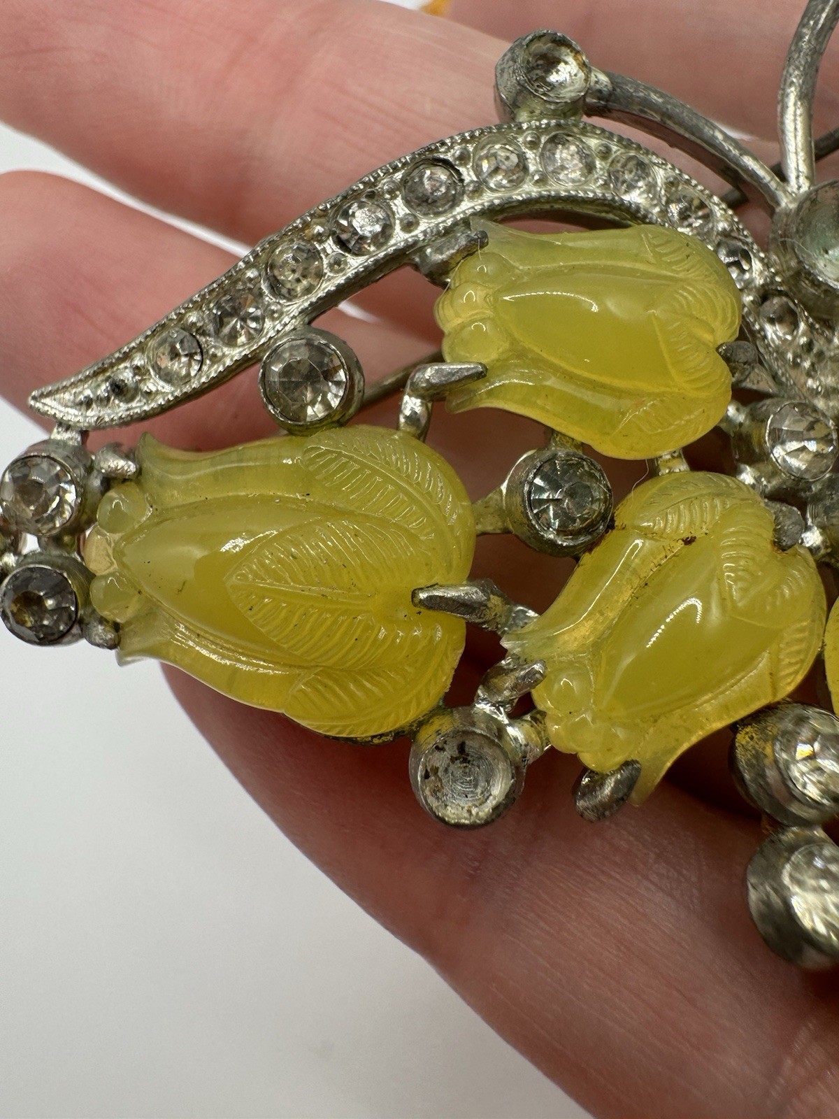 RAREST VTG Vintage Costume Yellow Glass Fruit Salad CURVED BUTTERFLY BROOCH AS I