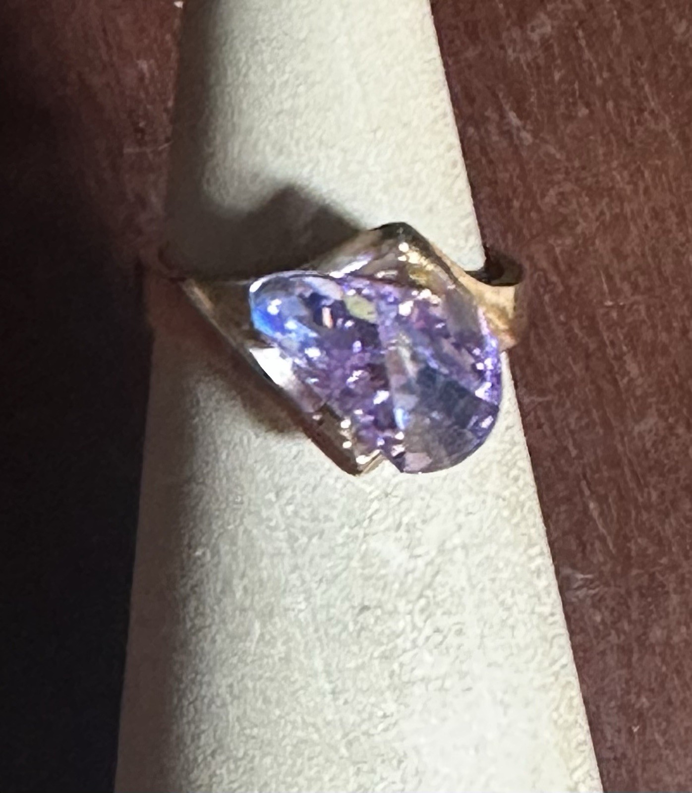 Vintage STERLING SILVER Gold Pl. Laser-cut Purple CZ Ladies Cocktail Ring Sz 8.5