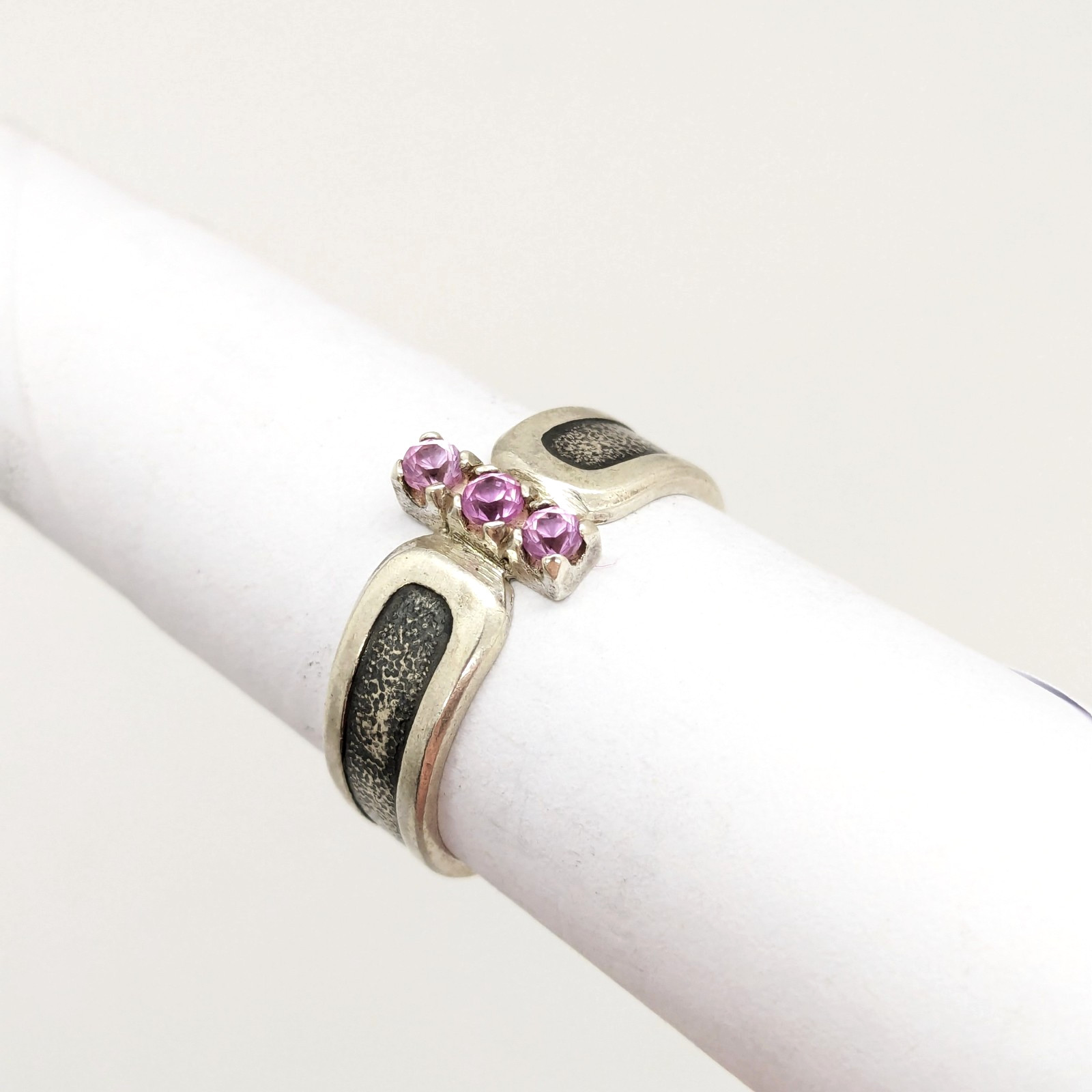 Vintage Elegant RING Silver 925 with Chic Bright Stones -size: 8US (18.5mm)| #46