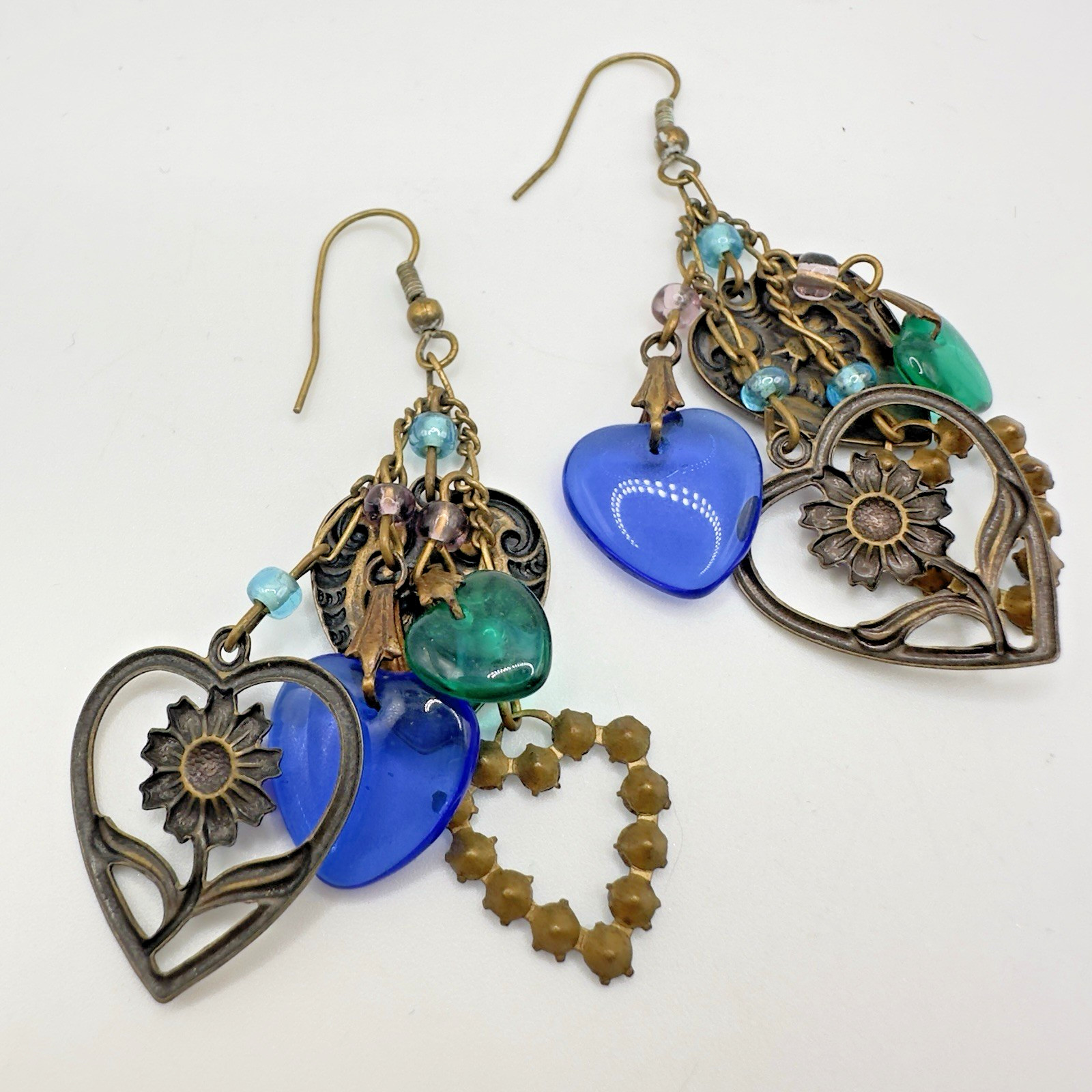 Vintage Glass Works Studio Brass tone HEART Glass Hook Earrings 2.75”
