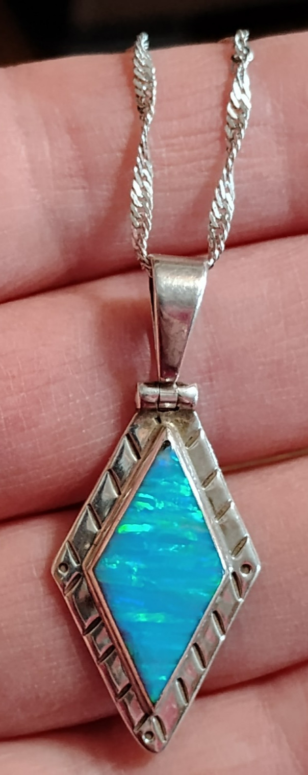 Vintage 950 Mexican Silver Narvaez Blue Fire Opal Pendant On Sterling Chain