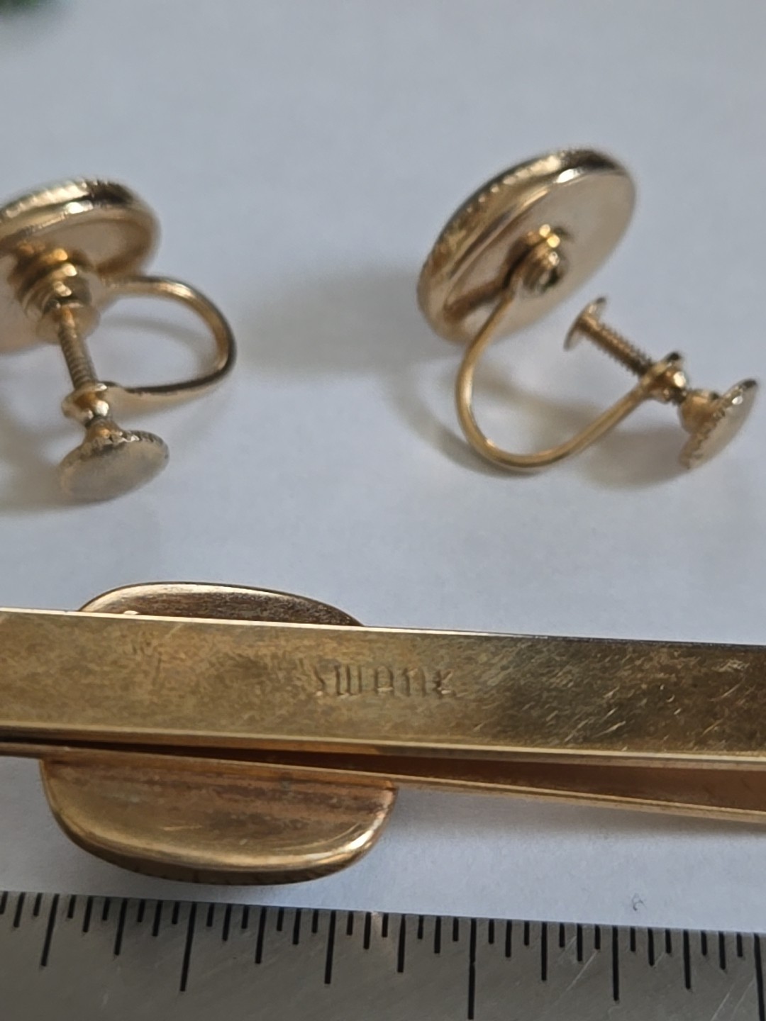 Equestrian Earrings & Tie bar Ladies set Swank Vintage Essex Crystal Horse Head