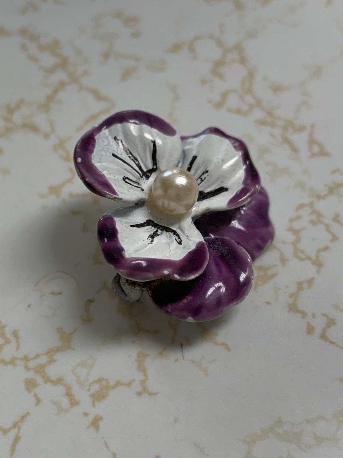 VINTAGE STERLING SILVER BEAU ENAMELED PANSY 925 PIN