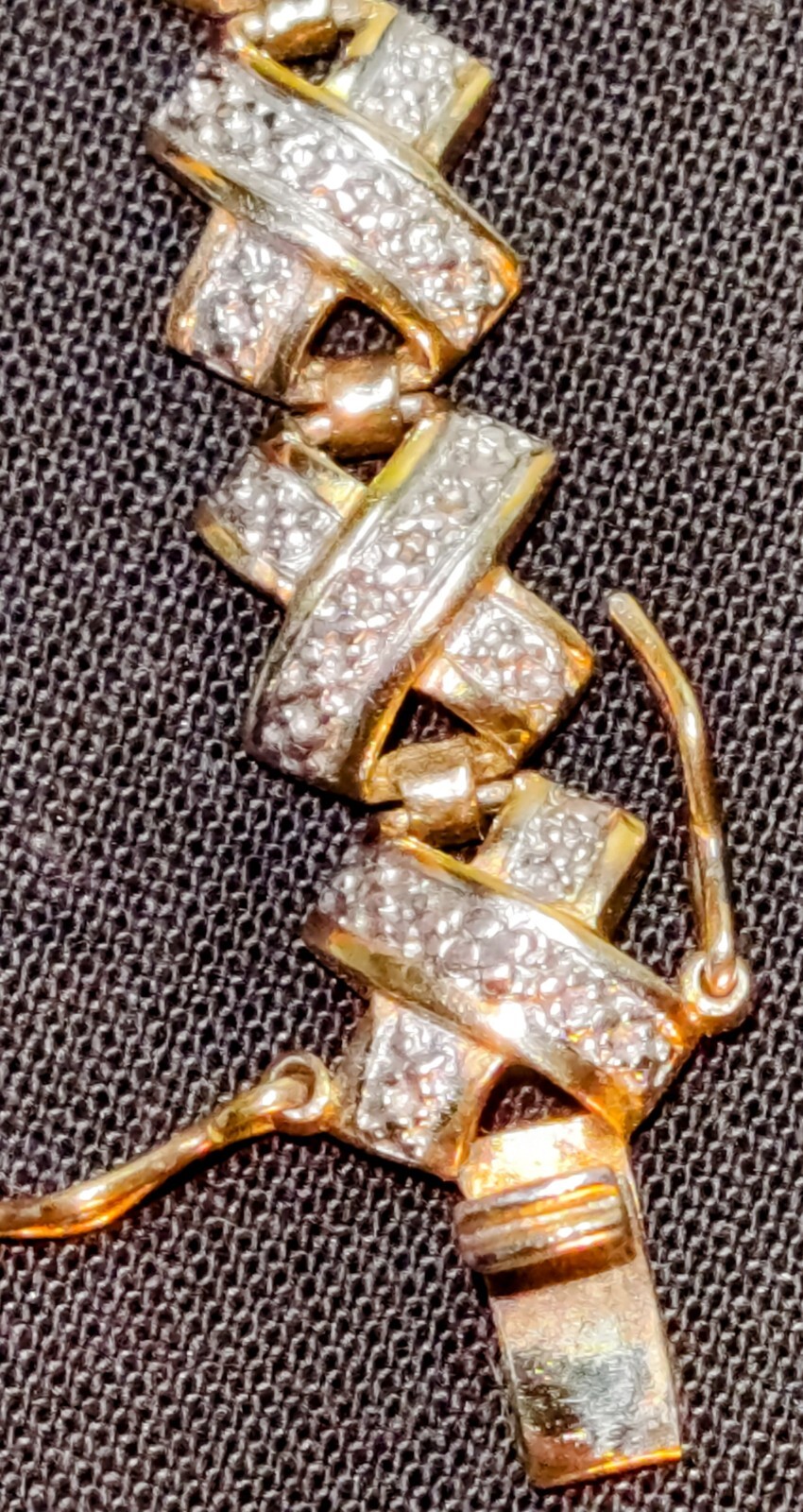 Vintage Gold Vermeil On Sterling Silver 925 X Design bracelet 2 safety Clasps