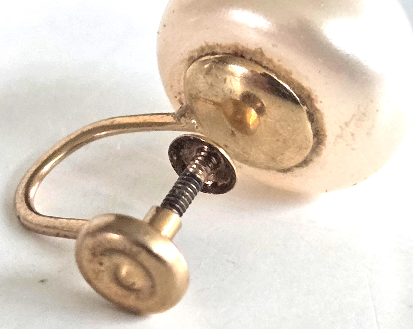 3 Vintage 10K Signed BDA S & G Faux Pearl Single Screw Back Earrings 4.95grams