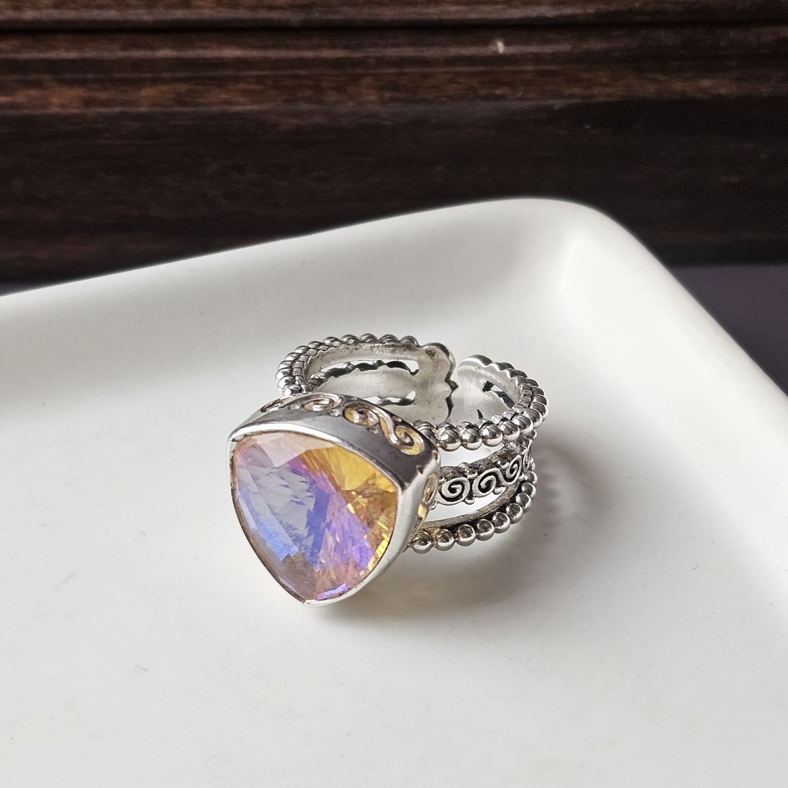 Sajen 925 Sterling Silve Rainbow Champagne Quartz Ornate Ring Size 10 – 15.36 g