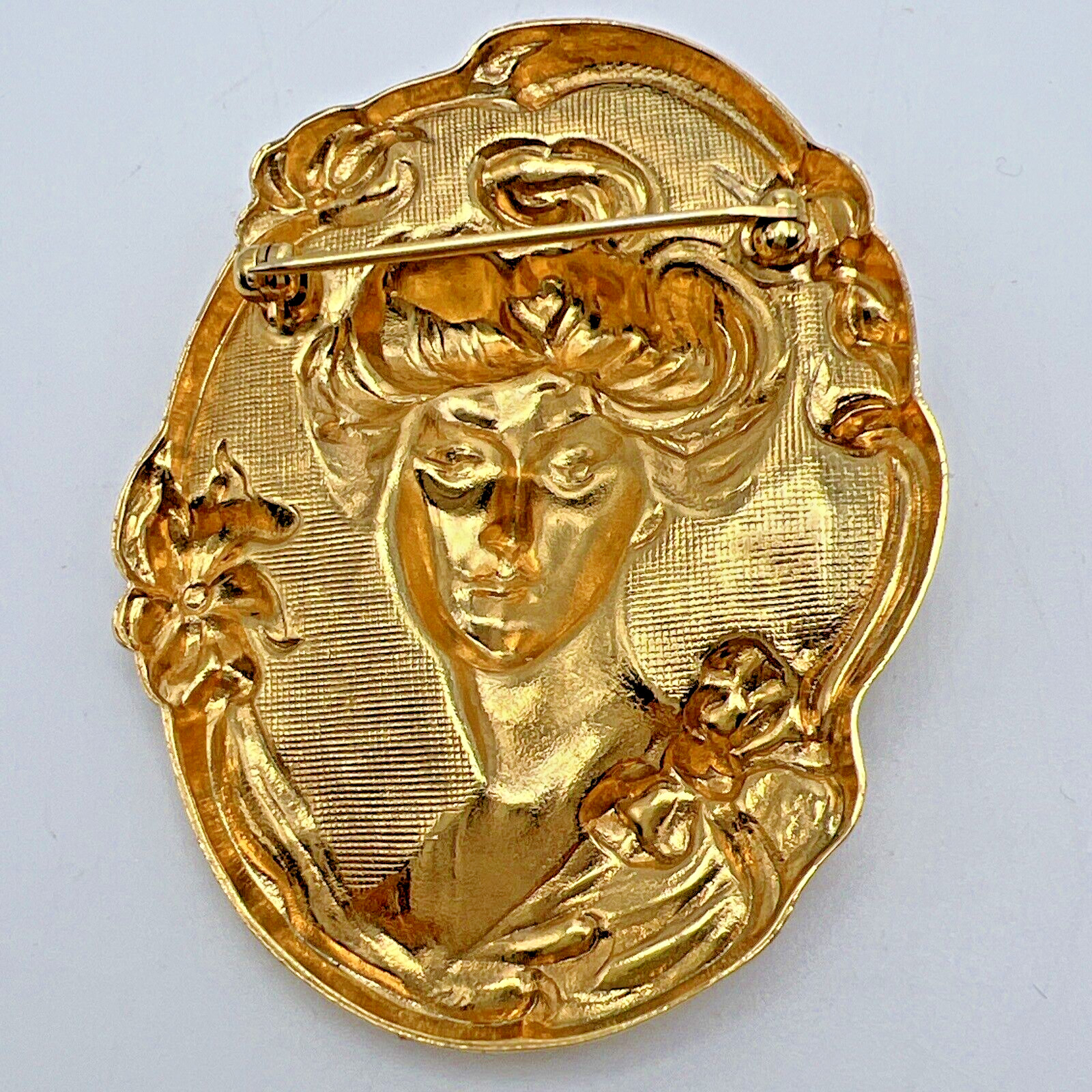 Raised Relief Brooch Metal Gold Tone Repousse Lady Medallion Pin Fashion Jewelry
