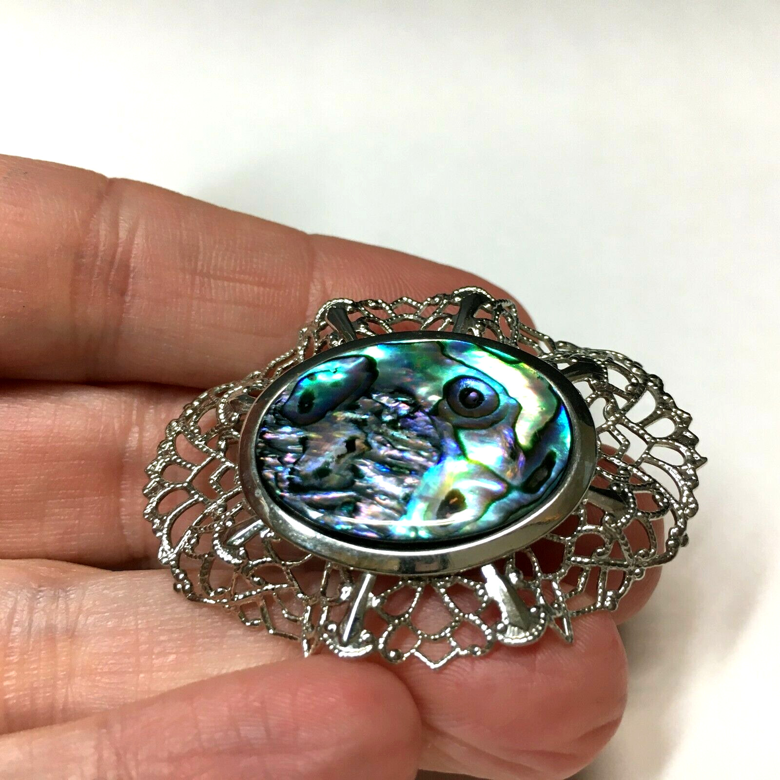 Vintage New Zealand Paua Shell ABALONE Brooch Oval Silver PL Lacy Bezel L54k