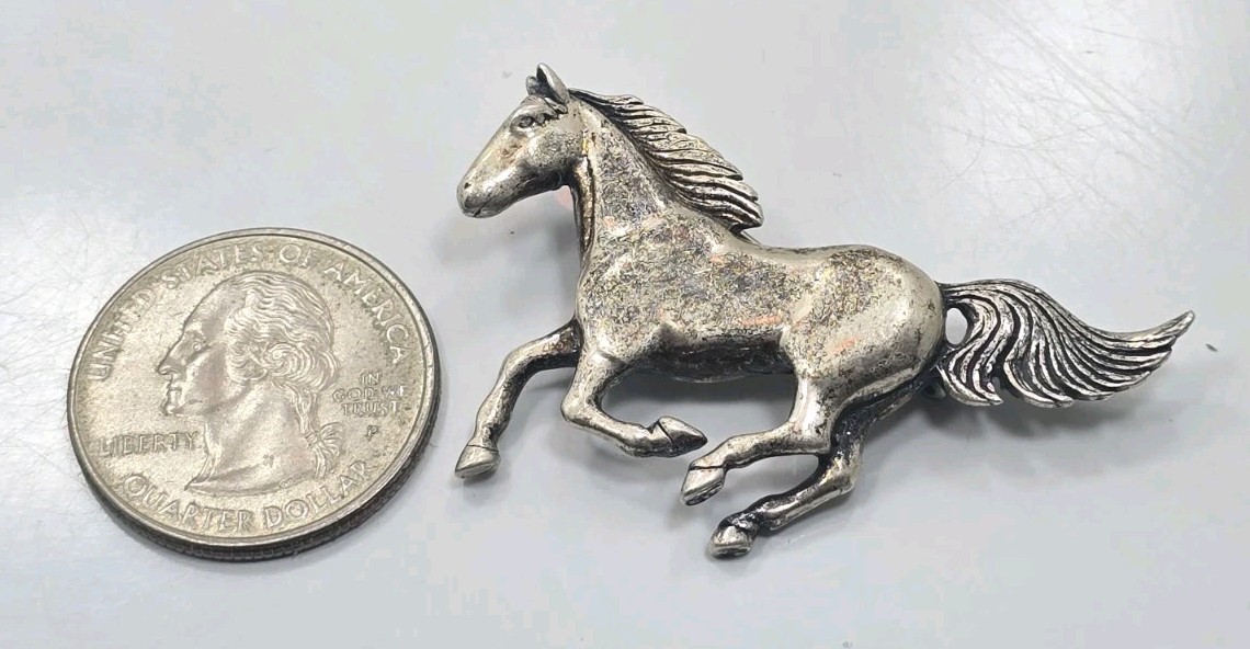 Beautiful Vintage Sterling Silver 925 Running Horse Ladies Pin Brooch
