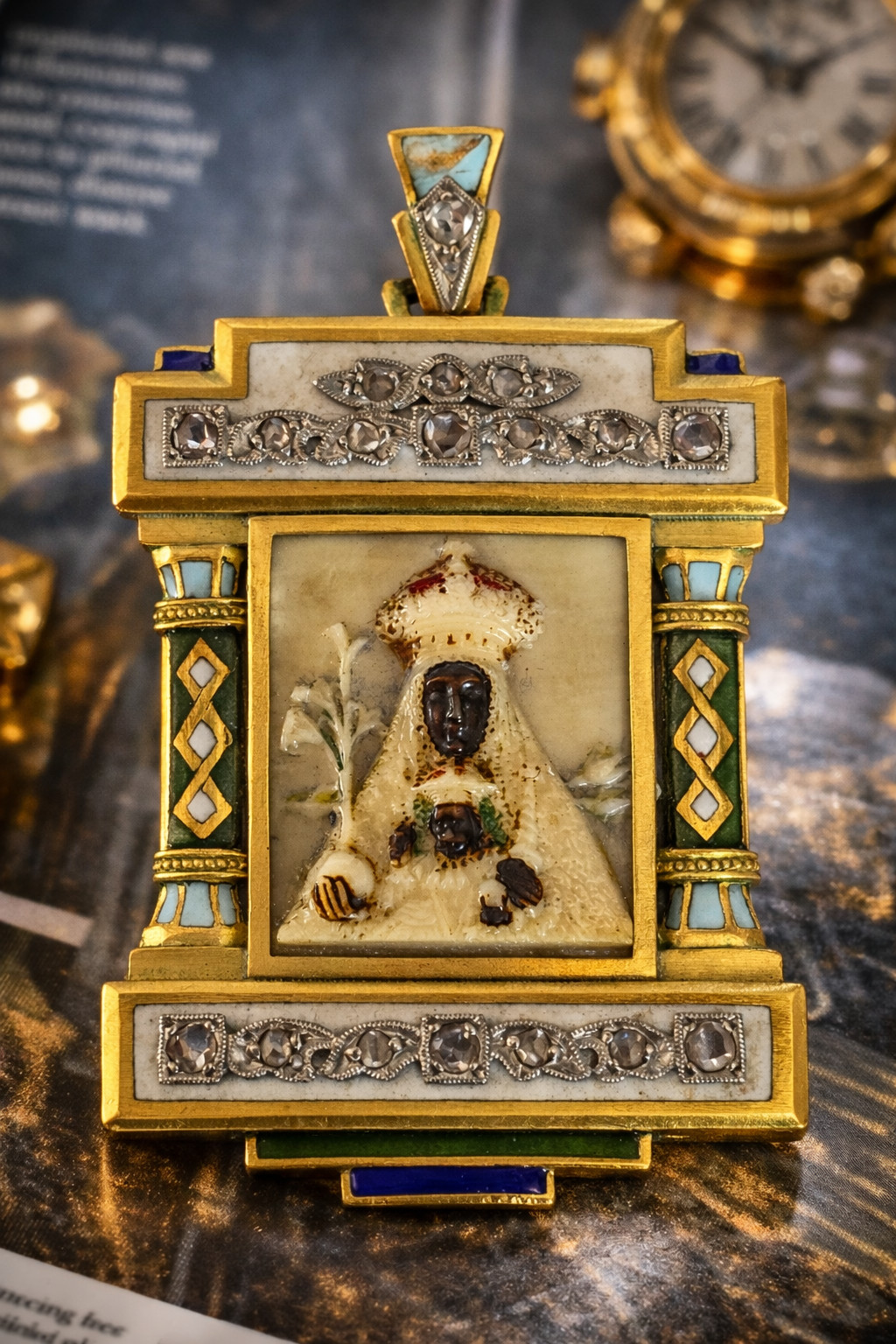 Antique 18K Gold Black Madonna Pendant Rose Cut Diamond Enamel Religious c1900
