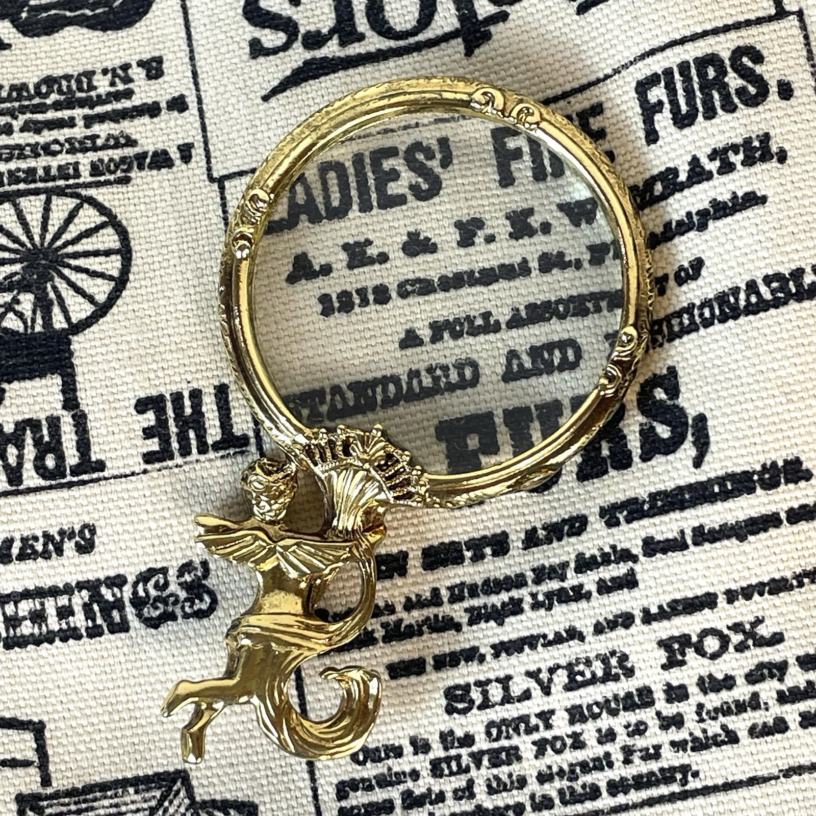 Vintage Gold Cherub Magnifying Glass Angel Hand Held, Purse, Hollywood Regency