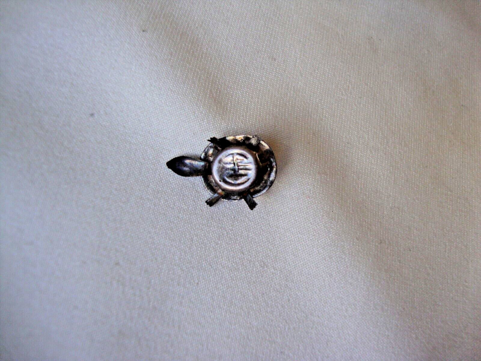 ANTIQUE CHINA CIRCA 1920-30s SMALL 3D TURTLE HEAD FEET MOVE SILVER 925 PENDANT