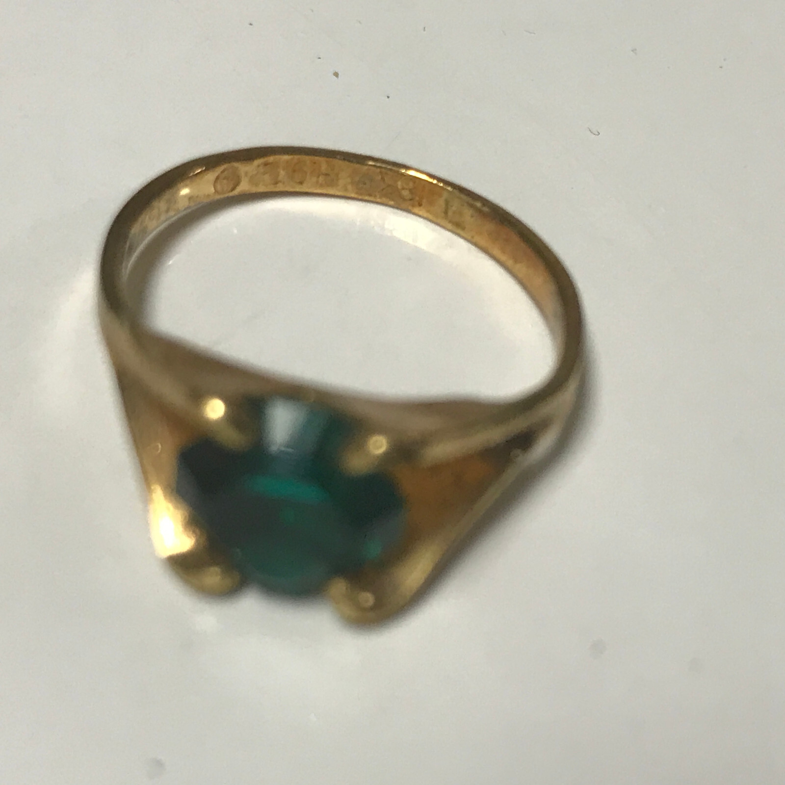 Vintage Simulated Emerald Stamped 18k HGE Ring Size 6 May Birth Stone Green