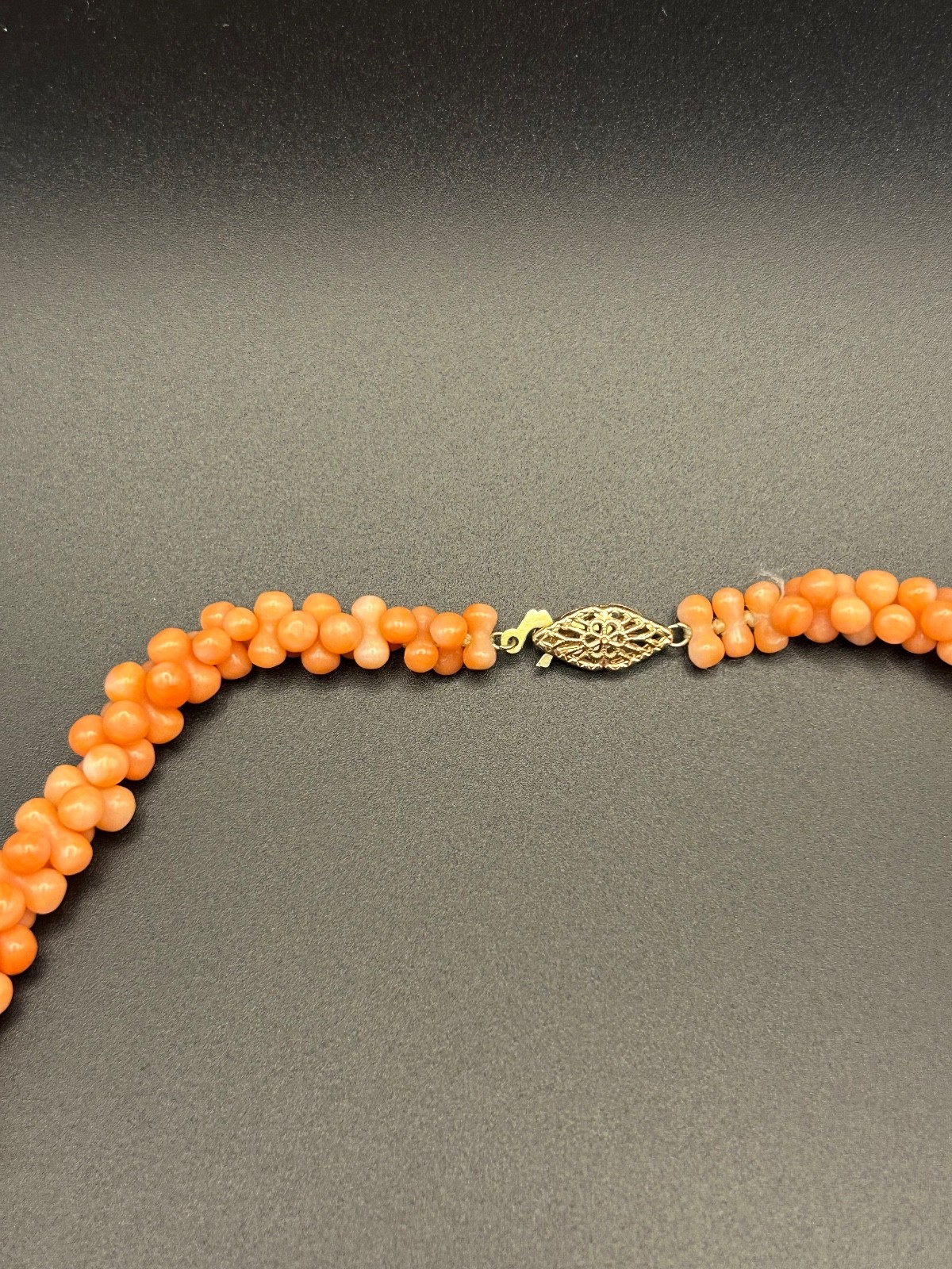 Vintage Heavy Chunky Orange Coral Bead Necklace 16” 10K Gold Clasp 41g Estate