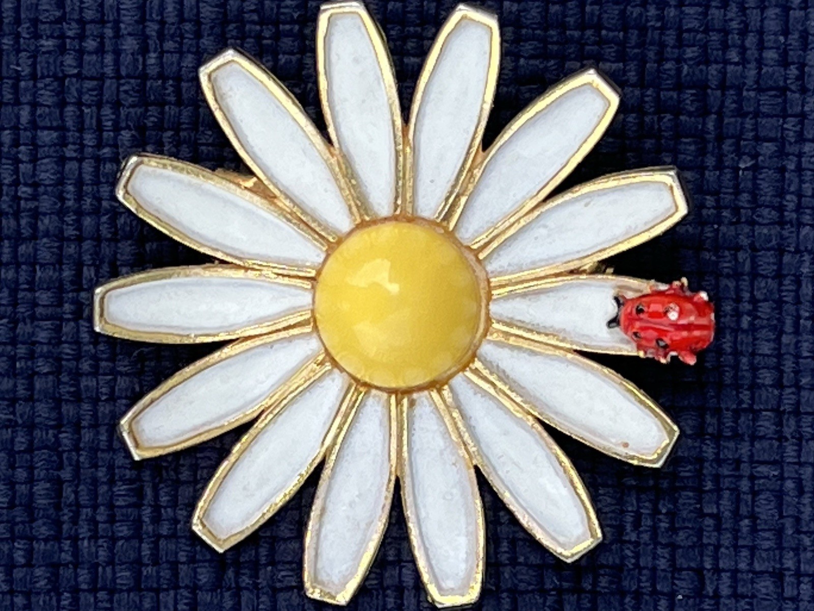 Vintage Signed Weiss Ladybug on Daisy Brooch 1960’s Almost 2″Diameter
