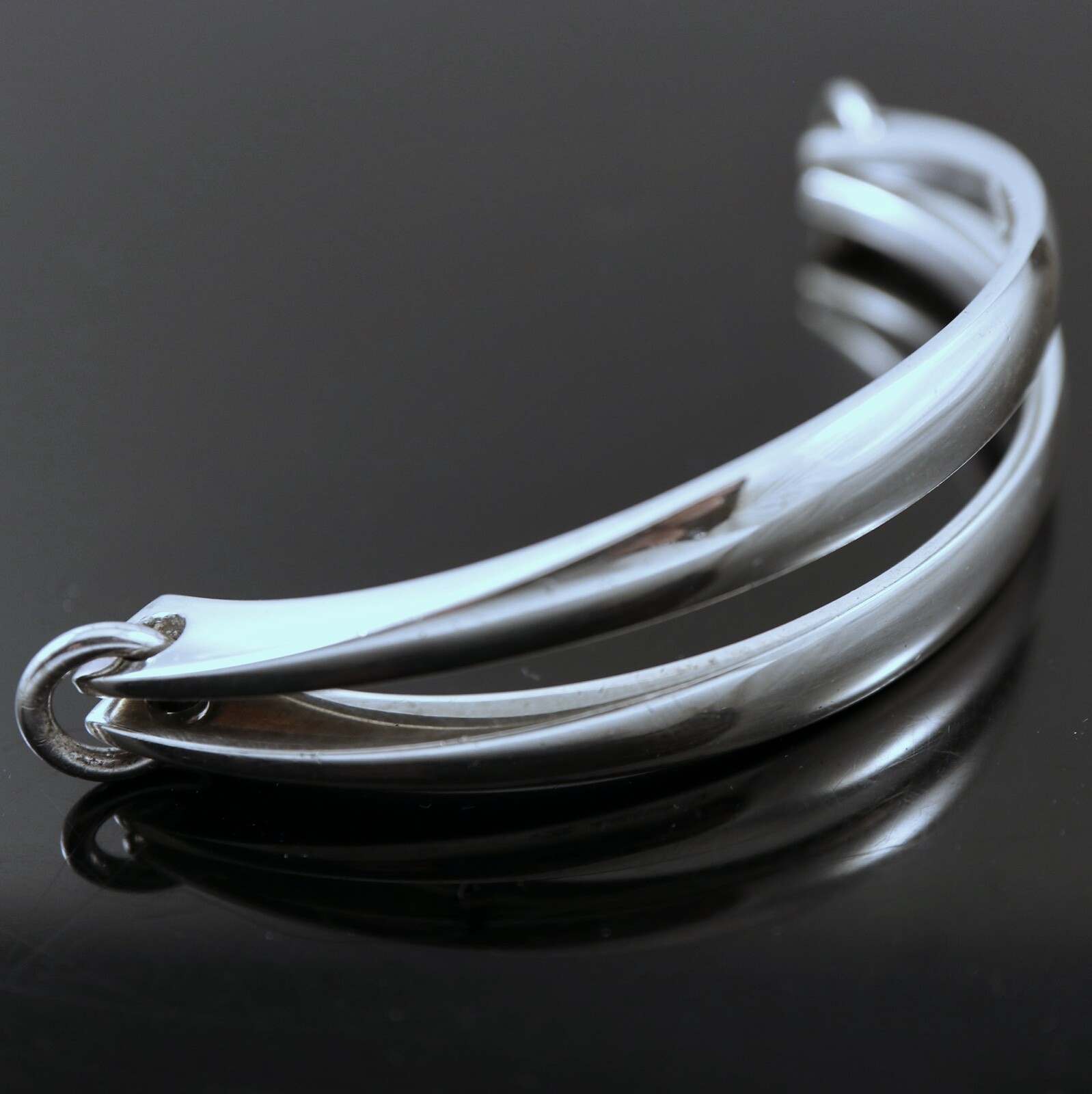 Hans Hansen. Hindged Sterling Silver Bangle #218 – Bent Gabrielsen.