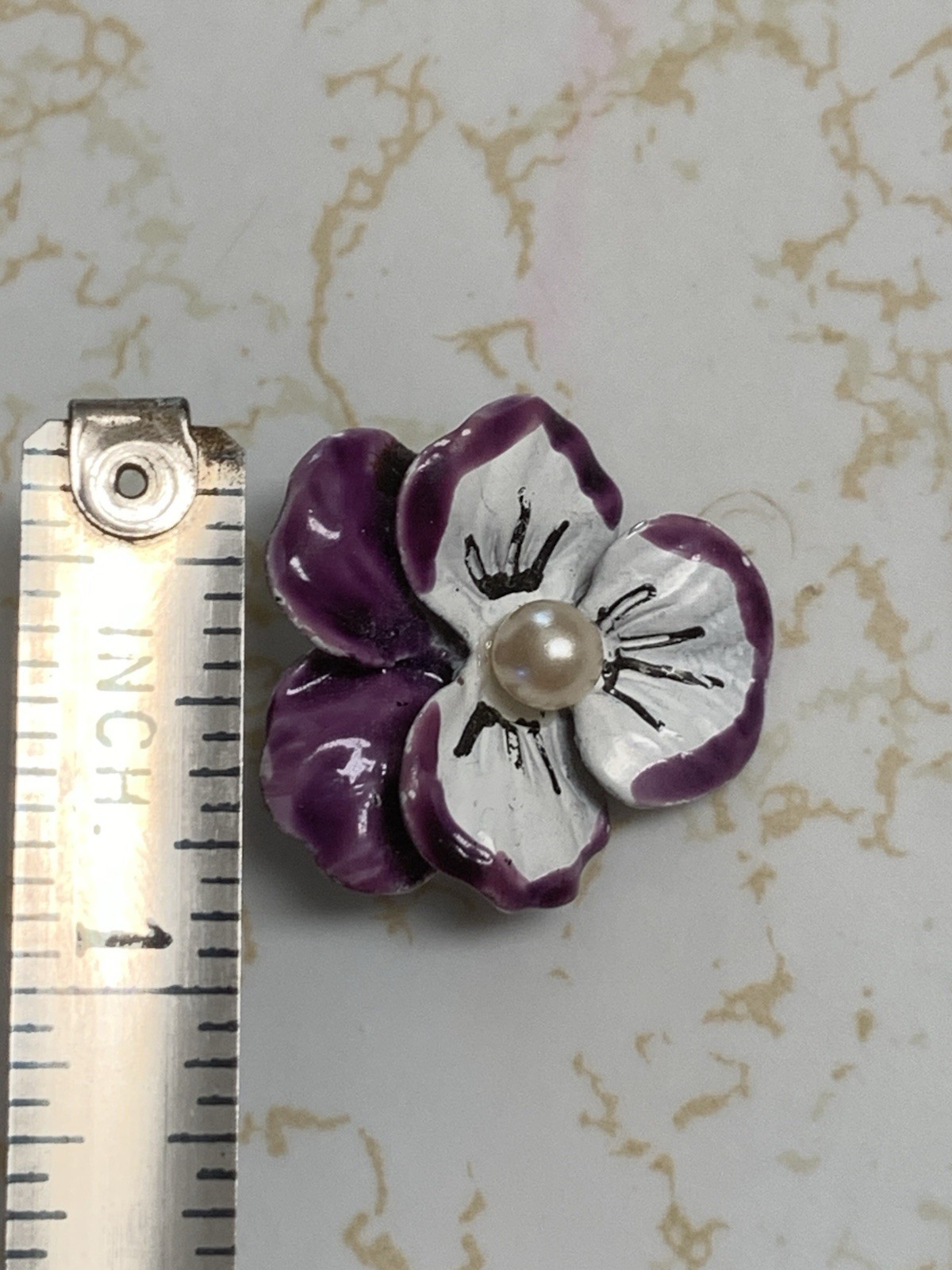 VINTAGE STERLING SILVER BEAU ENAMELED PANSY 925 PIN