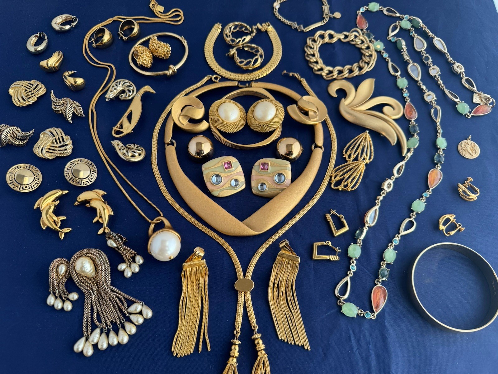 Vintage Now Jewelry Lot Gold Tone Monet AK Trifari Napier K Spade Erwin Pearl 30