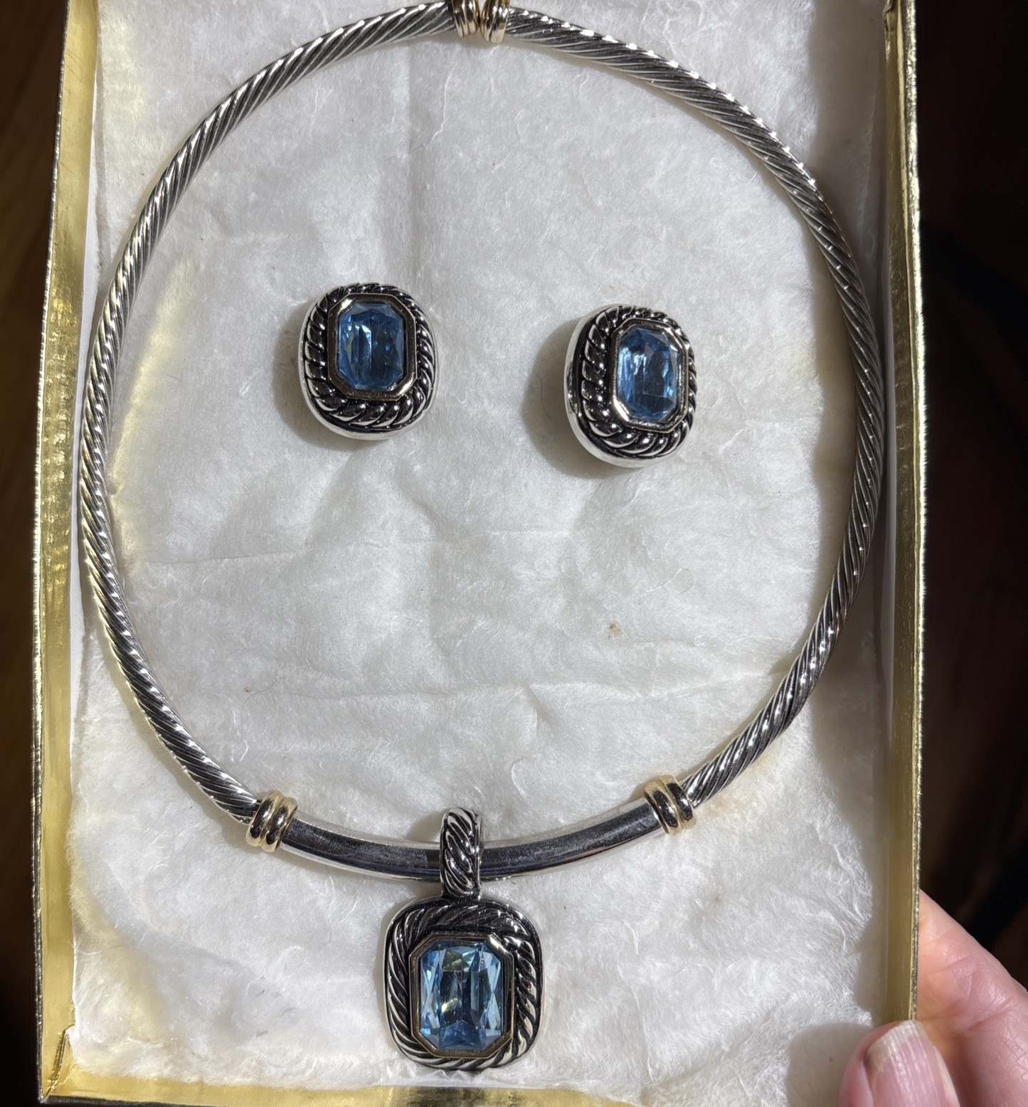 VTG 1980’S SILVER w GOLD TONE COLLAR BIB NECKLACE CLIP EARRINGS FAUX BLUE TOPAZ