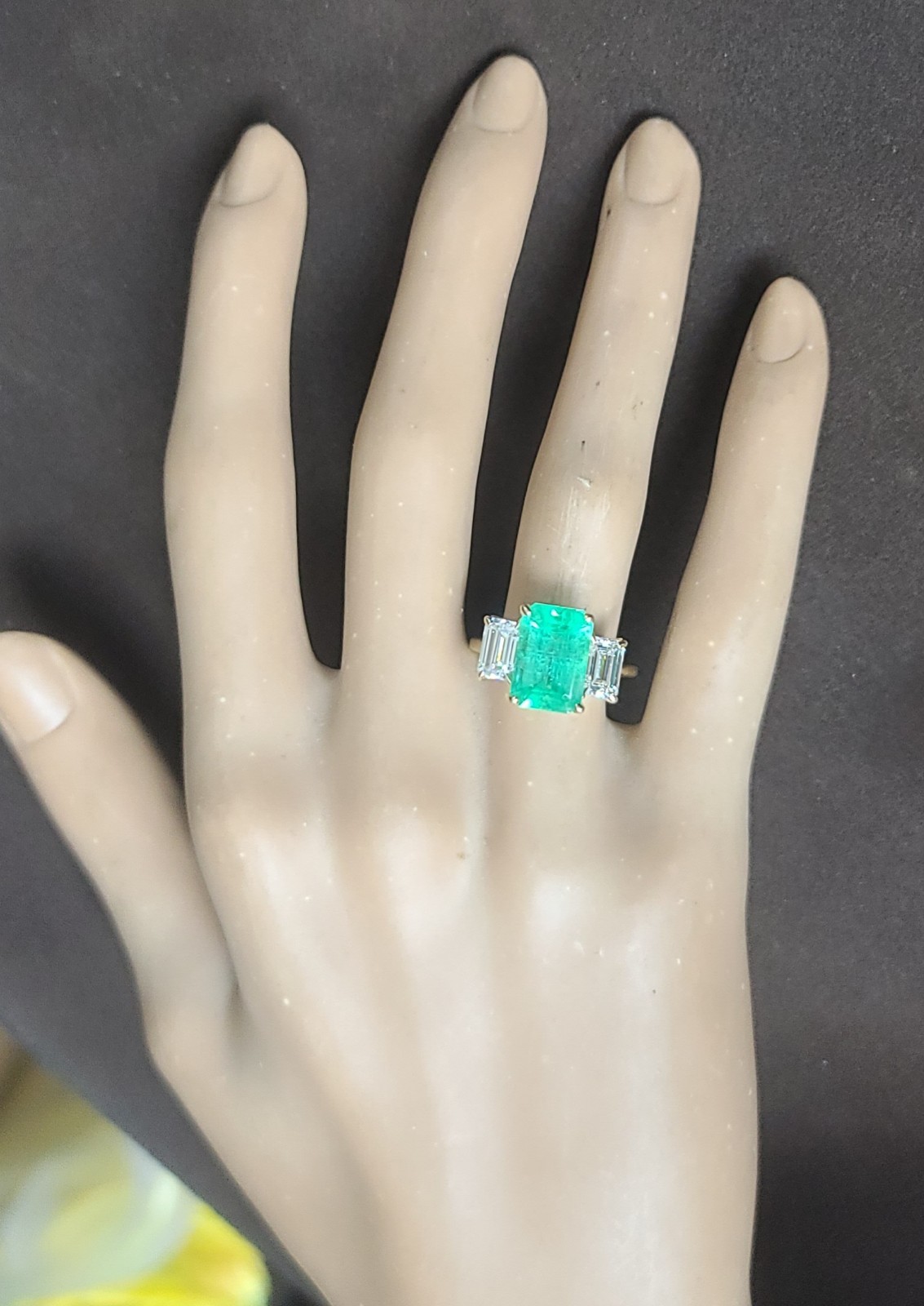 Vintage 14k Yellow Gold Engagement Ring3.02ct.Natural Colombian Emerald GIA Cert