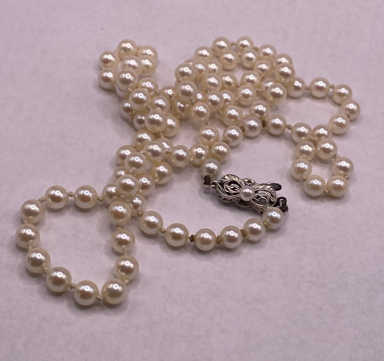 Mikimoto Vintage Sterling Silver Pearl Necklace 6mm 28”