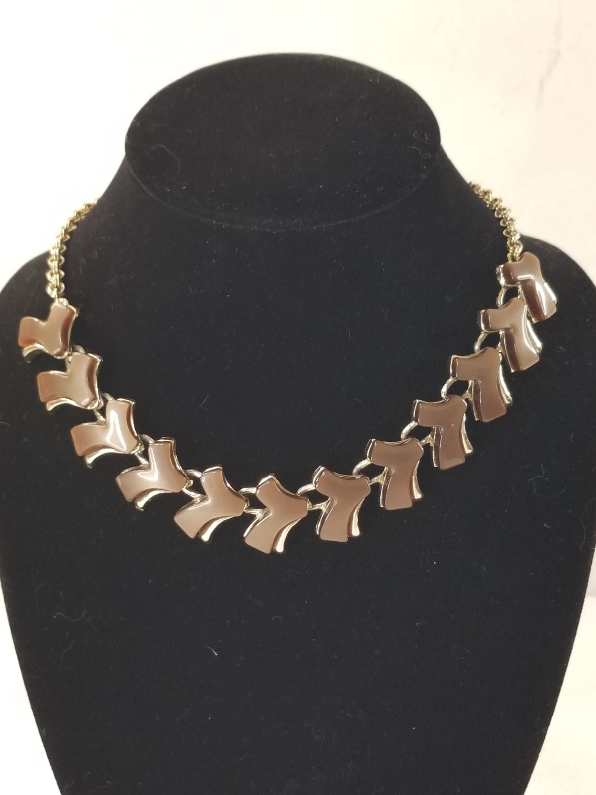 Choker Gold Tone Brown Seven Necklace Extender With Artichoke Retro Fun Vintage