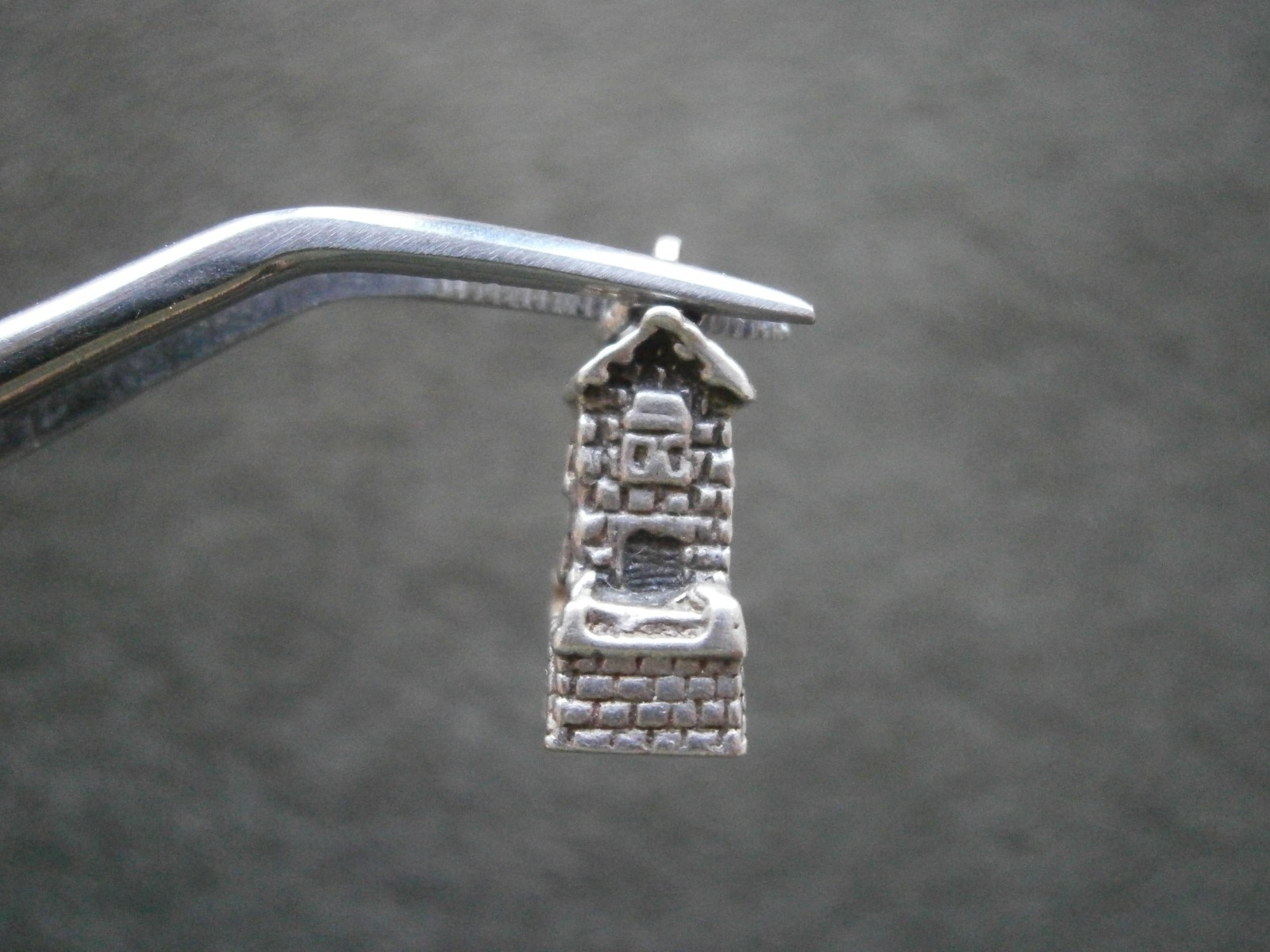 The Bridge House Ambleside UK Vtg Sterling Silver Bracelet Charm Pendant 2.5g