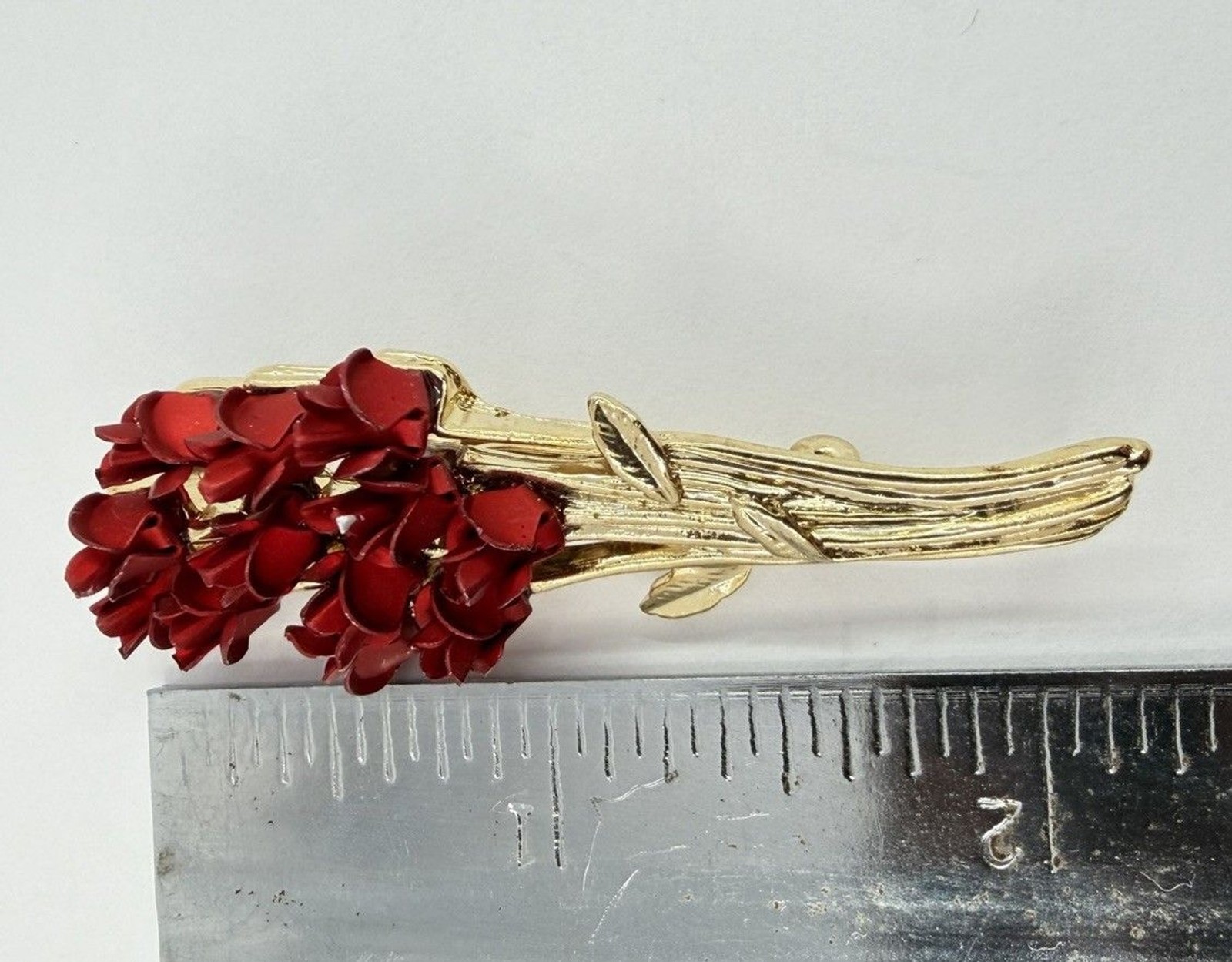 Vintage Red Enamel Rose Brooch Gold Tone Floral Bouquet Pin Romantic Cottagecore