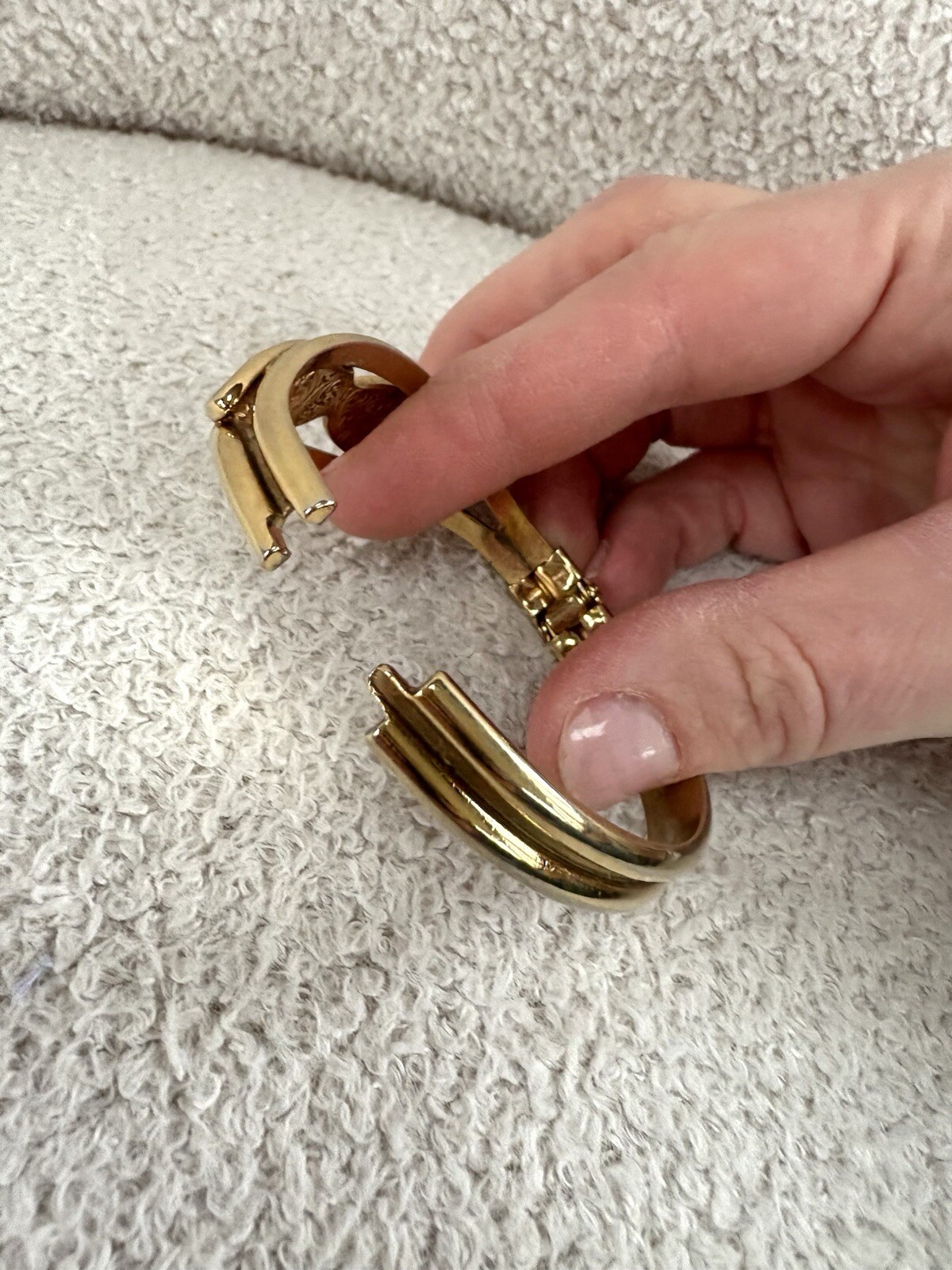 Vintage Clamper Bracelet Gold Tone, Purple And Blue Stones
