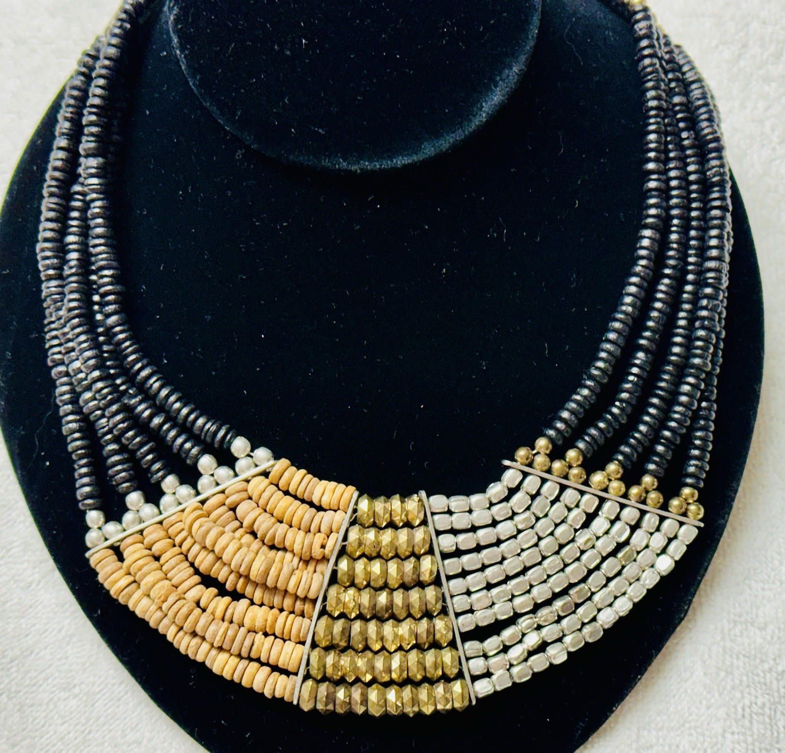 Black Brown White Bead Multi Strand Cleopatra Style Collar Necklace n980