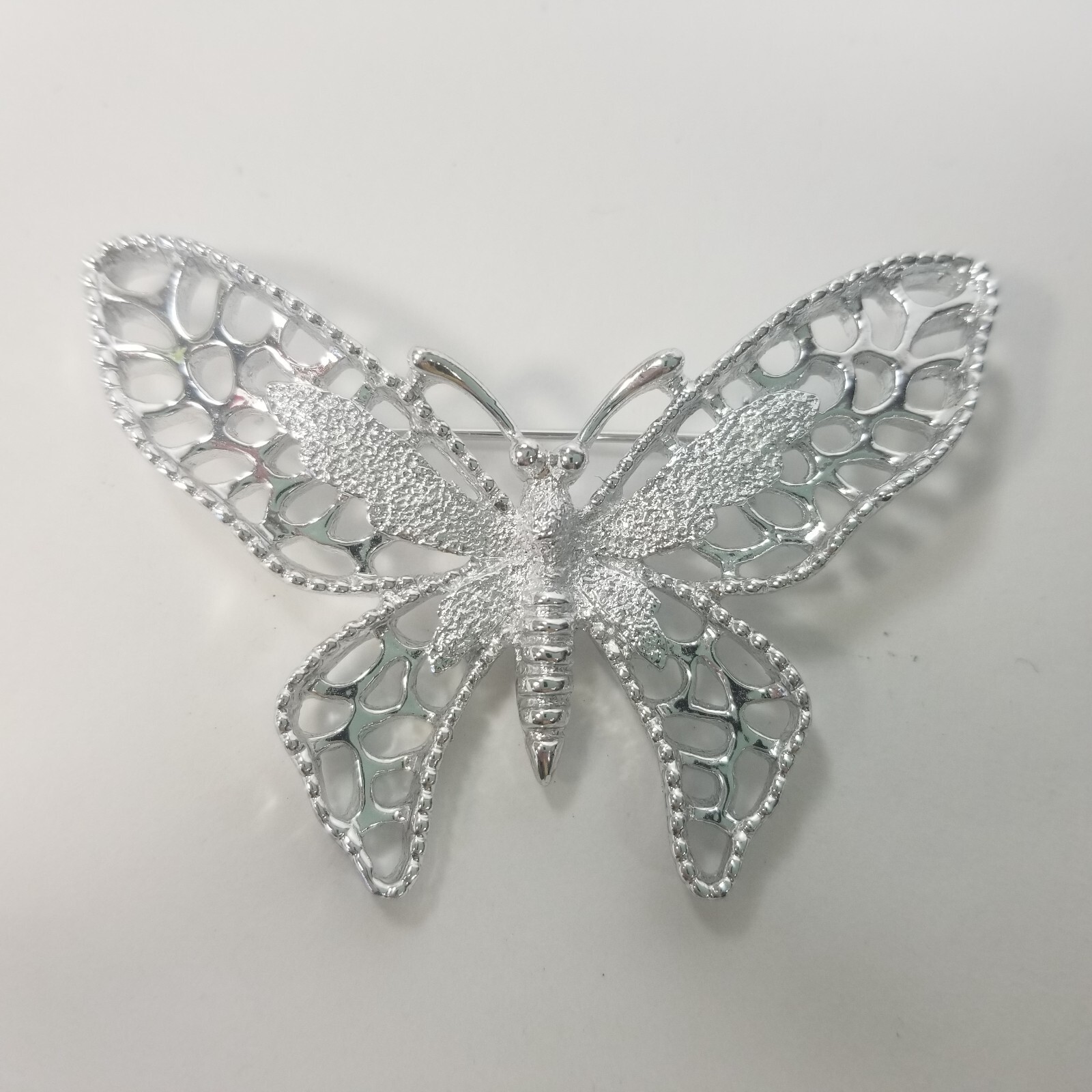 Signed Sarah Coventry Vintage 1971 Silver Tone Madame Butterfly Brooch 2.5″