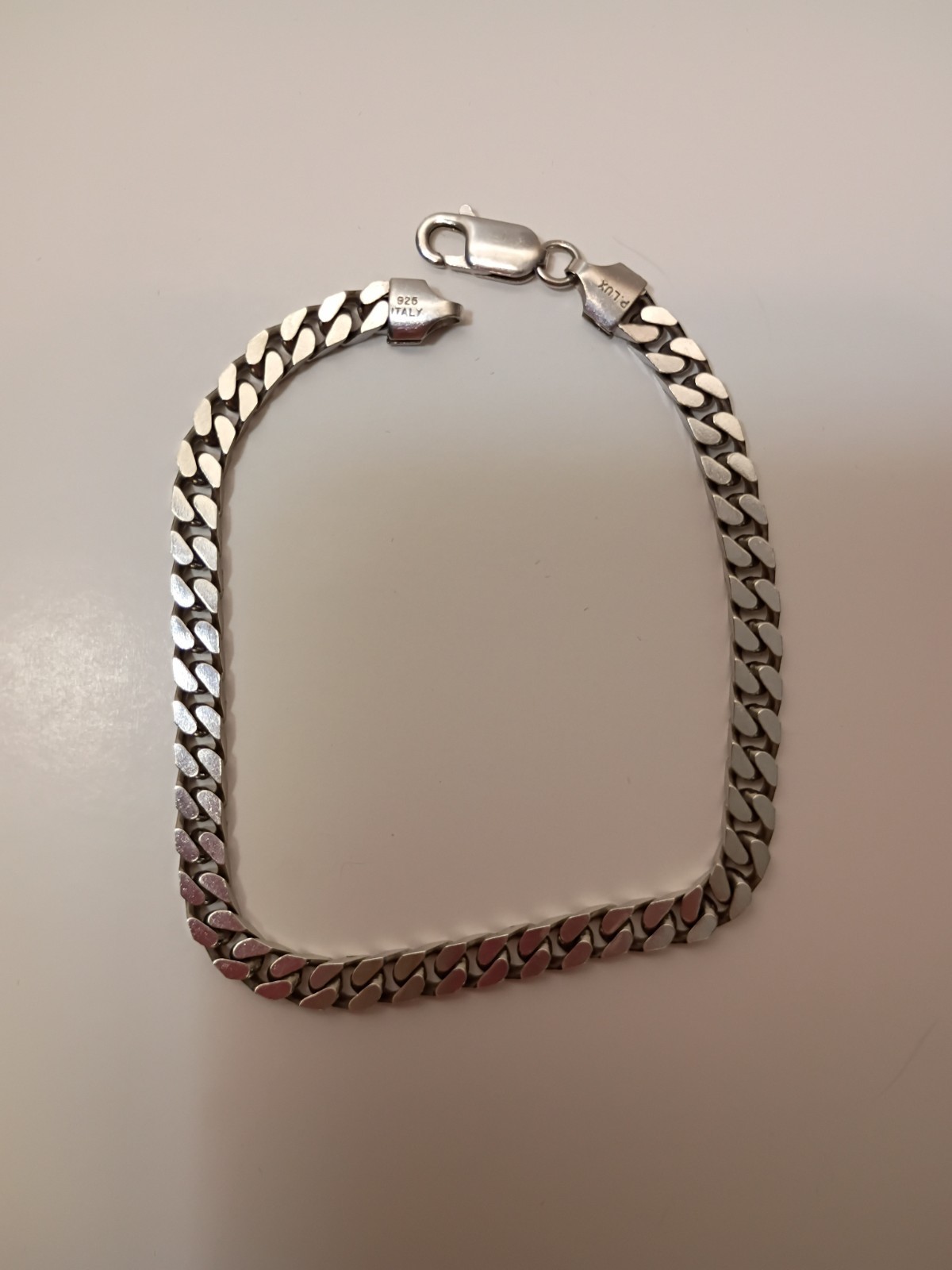 🔥925 Sterling Silver Curb Link Bracelet Italy 8.5 In 16 Gms NEW Condition 🔥
