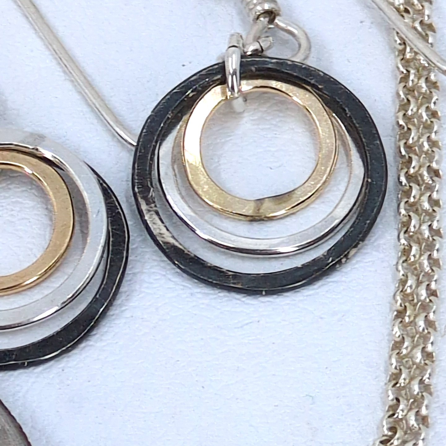 Sterling Silver Mixed Metal Jewelry Set Necklace 18″ Bracelet Earrings Tri-tone