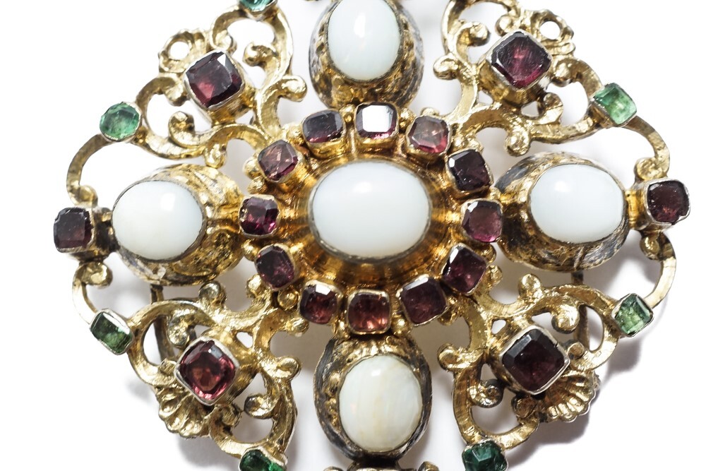 ANTIQUE AUSTRO HUNGARIAN SILVER GILT AGATE GARNET & EMERALD BROOCH PENDANT c1870