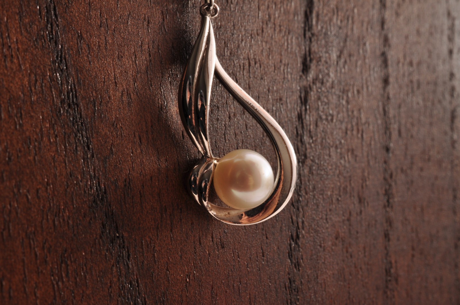 Near mint Japan brand “MIKIMOTO” Akoya pearl pendant 925 silver (total 13.0ct).