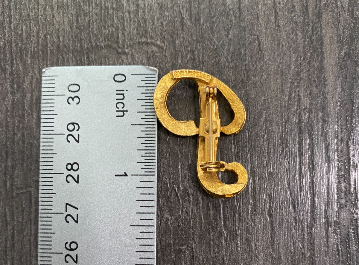 Vintage Manselle Gold Tone Script Letter P Initial Brooch Pin