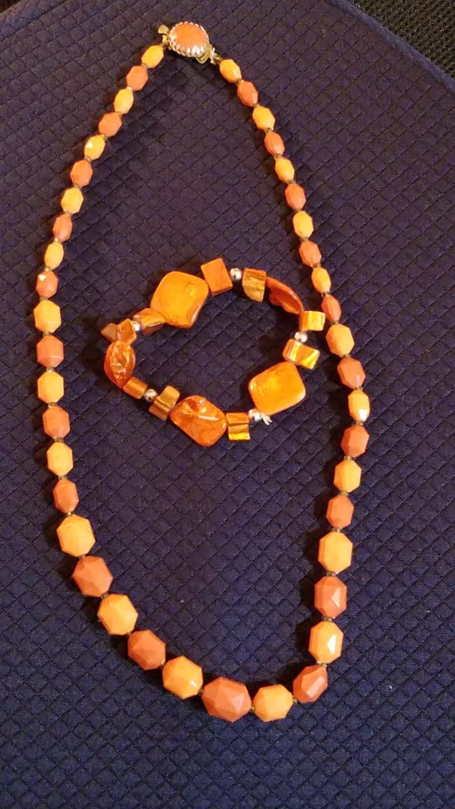 Vintage faceted orange acrylic bead necklace. Stretch Stone Bracelet