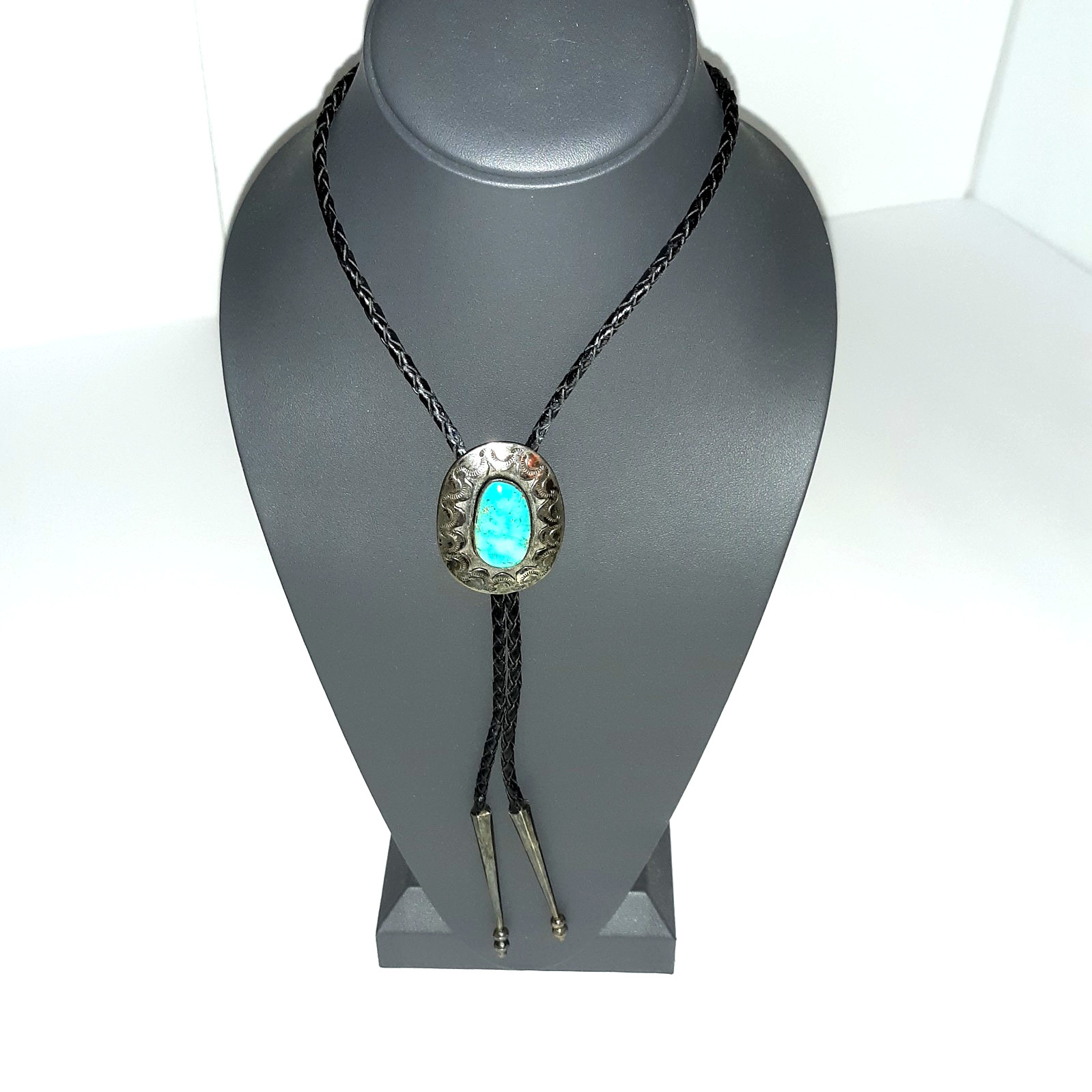 Vtg Bennett Pat Pend Bolo Tie Slide Turquoise Silver Black Leather Cord L 18″