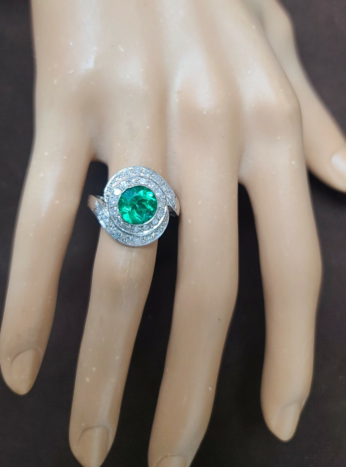 VINTAGE PLATINUM RING 1.52CT. NATURAL GREEN EMERALD ROUND SHAPE CIRC 1940’S