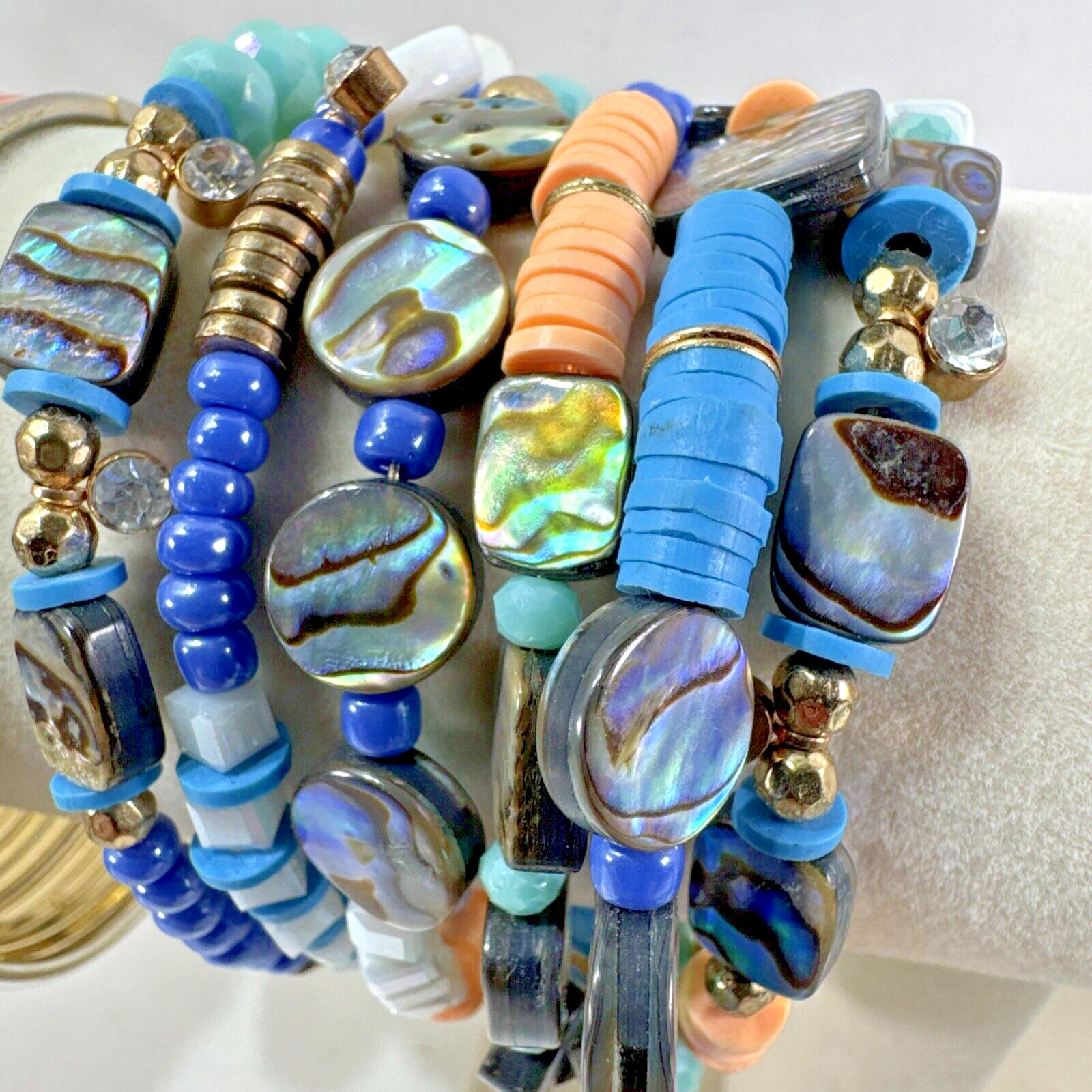 Beautiful Vintage Estate Lot 4x Beaded/Metal/STONES 2X Necklaces 2X Bracelets