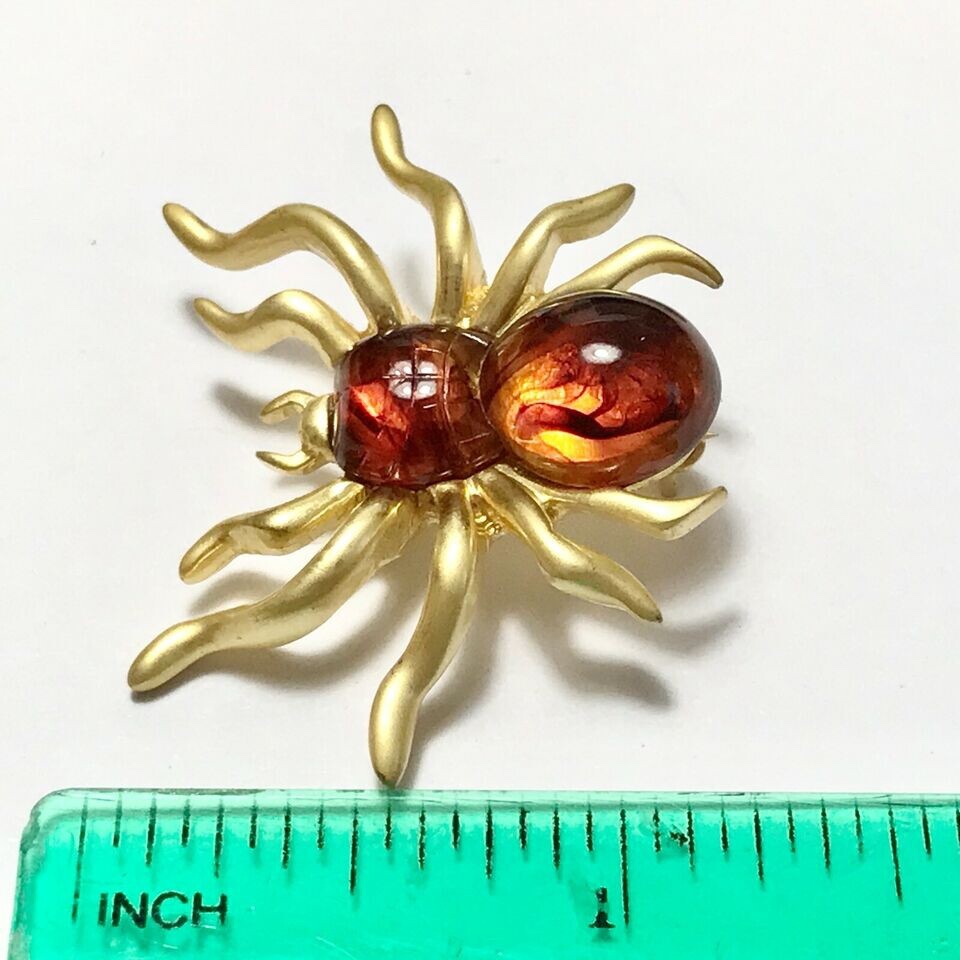 Vintage Honey Amber Spider Pin Brooch Insect Halloween Simulated Gold Plated