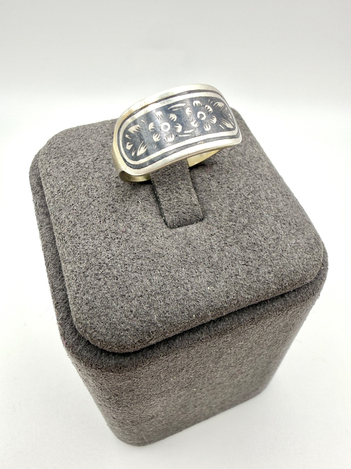 Vintage Ring with niello Sterling Silver 875 USSR time Women Jewelry size 7,5.