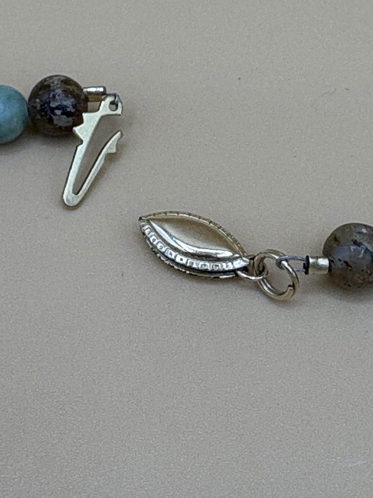 Assorted Color Stone Bead Necklace with 5 Carved Turtle Pendants