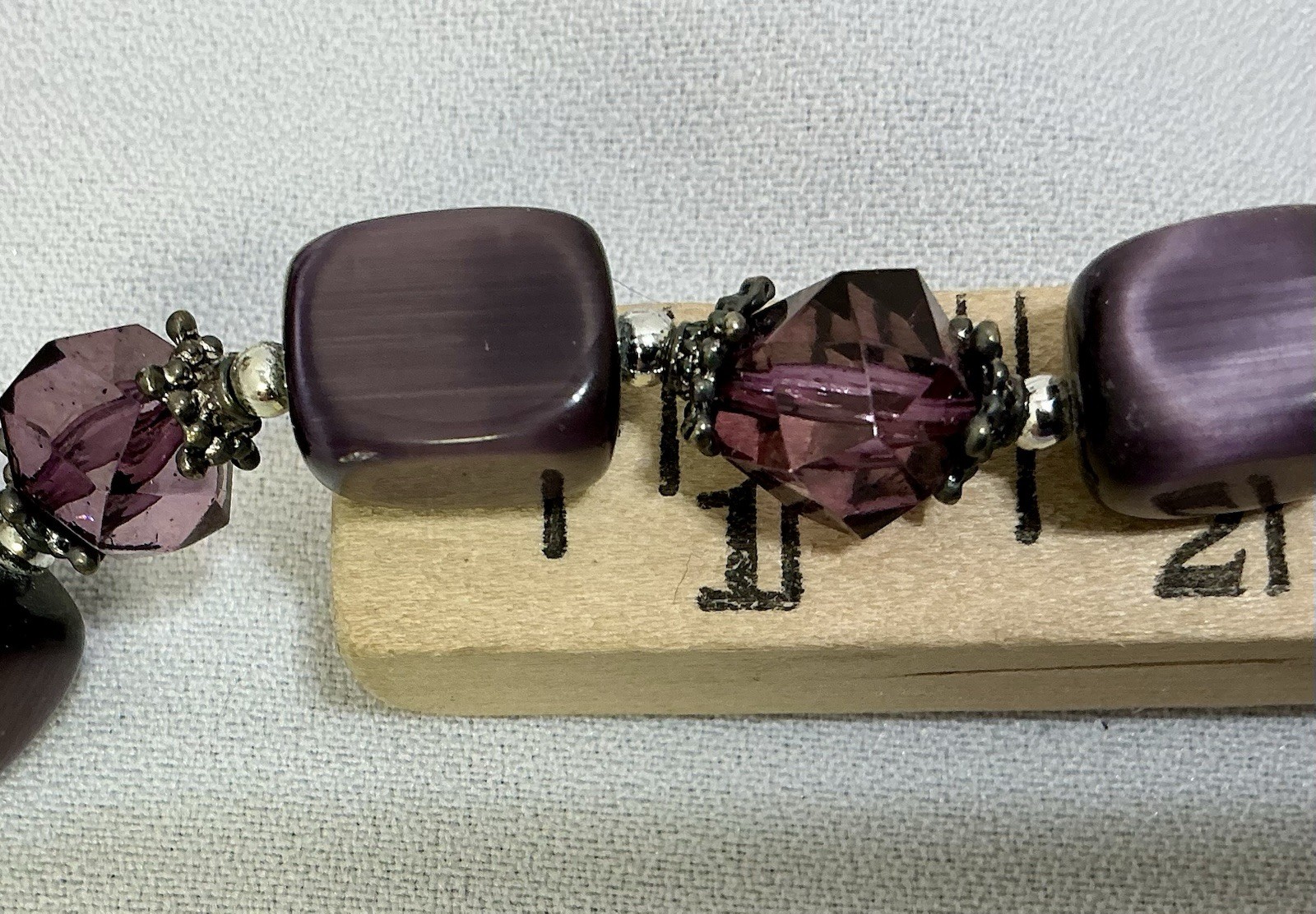 Vintage Chunky Purple Glass And Acrylic Beaded Necklace 21 Inches