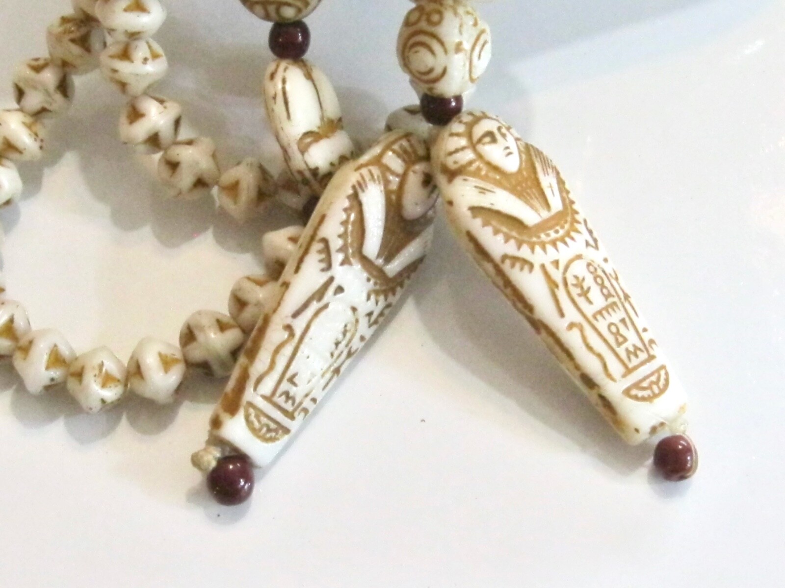 ANTIQUE NEIGER BROTHERS 1920s EGYPTIAN ART DECO URANIUM GLASS BEADED NECKLACE